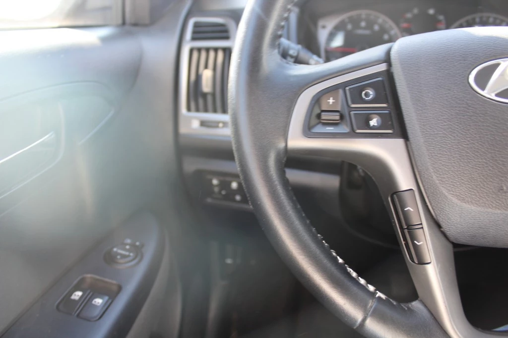 Hoofdafbeelding Hyundai i20