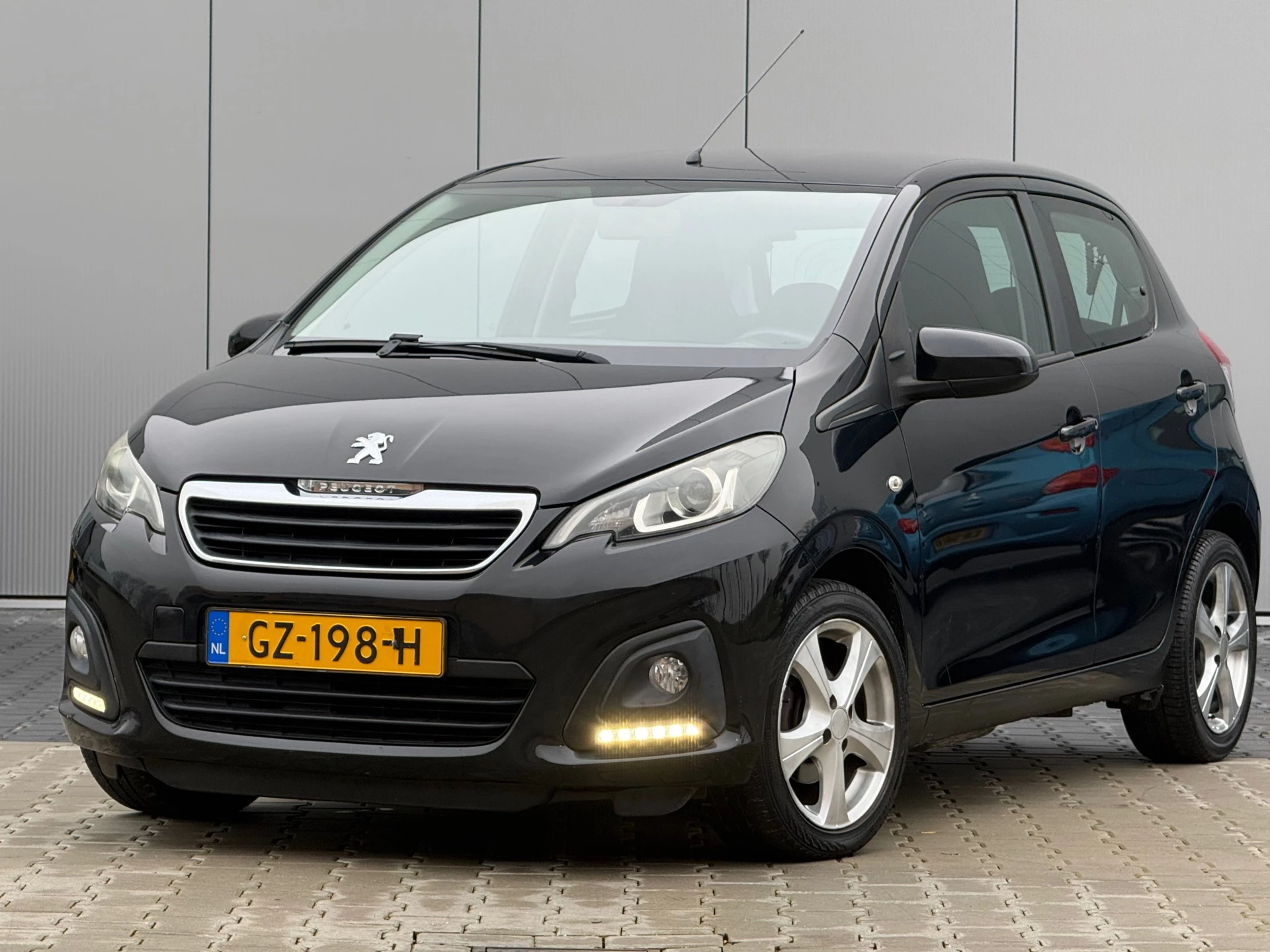 Hoofdafbeelding Peugeot 108