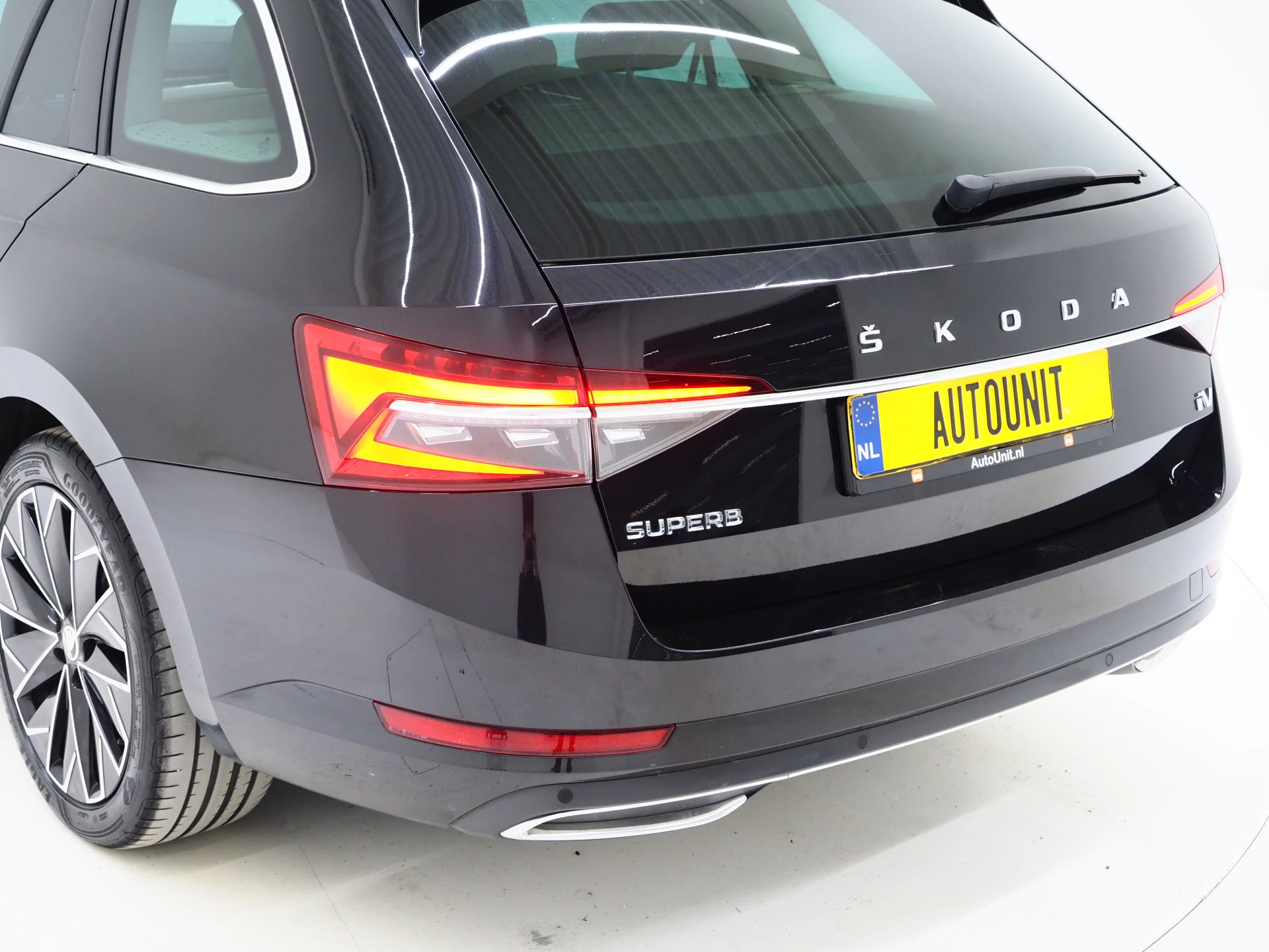 Hoofdafbeelding Škoda Superb