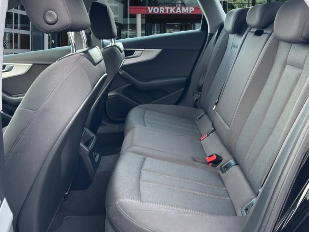 Hoofdafbeelding Audi A4