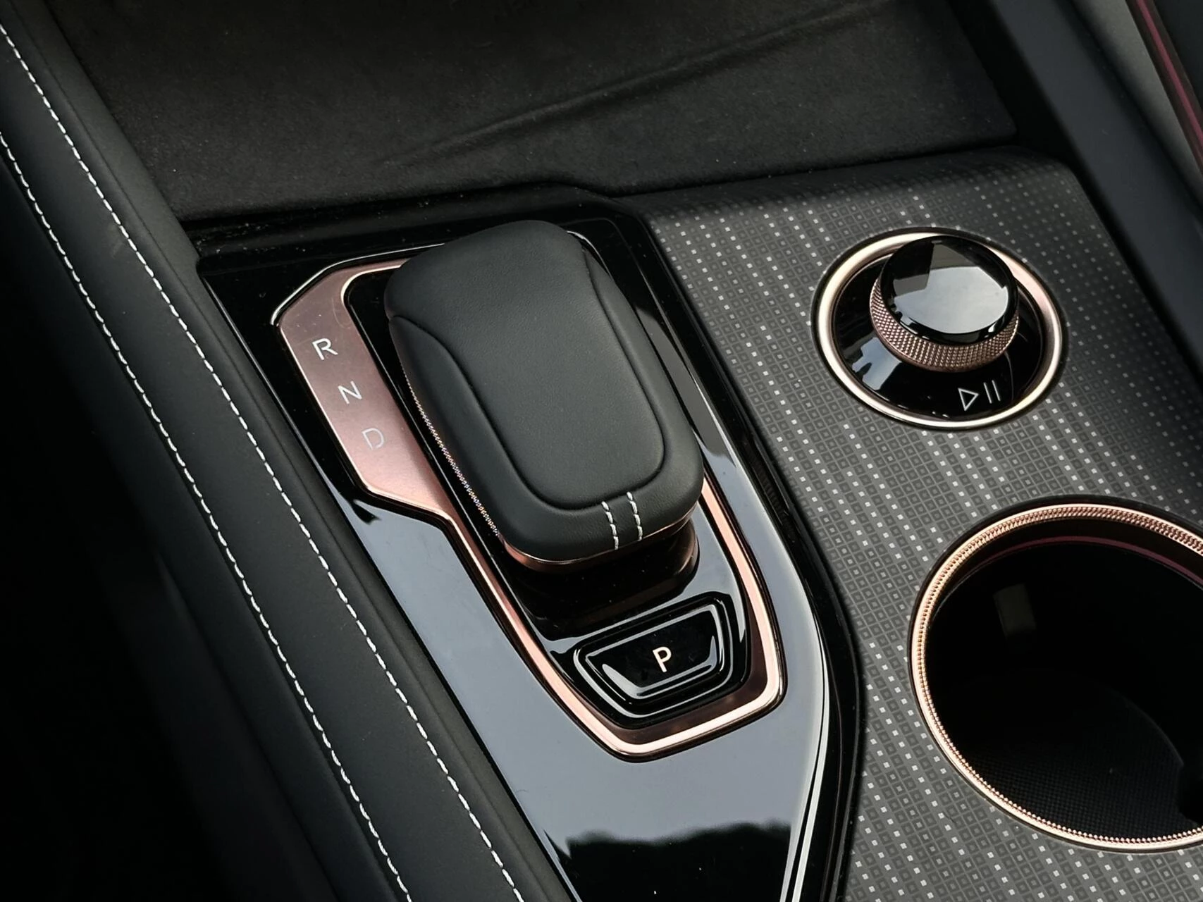 Hoofdafbeelding Zeekr 001