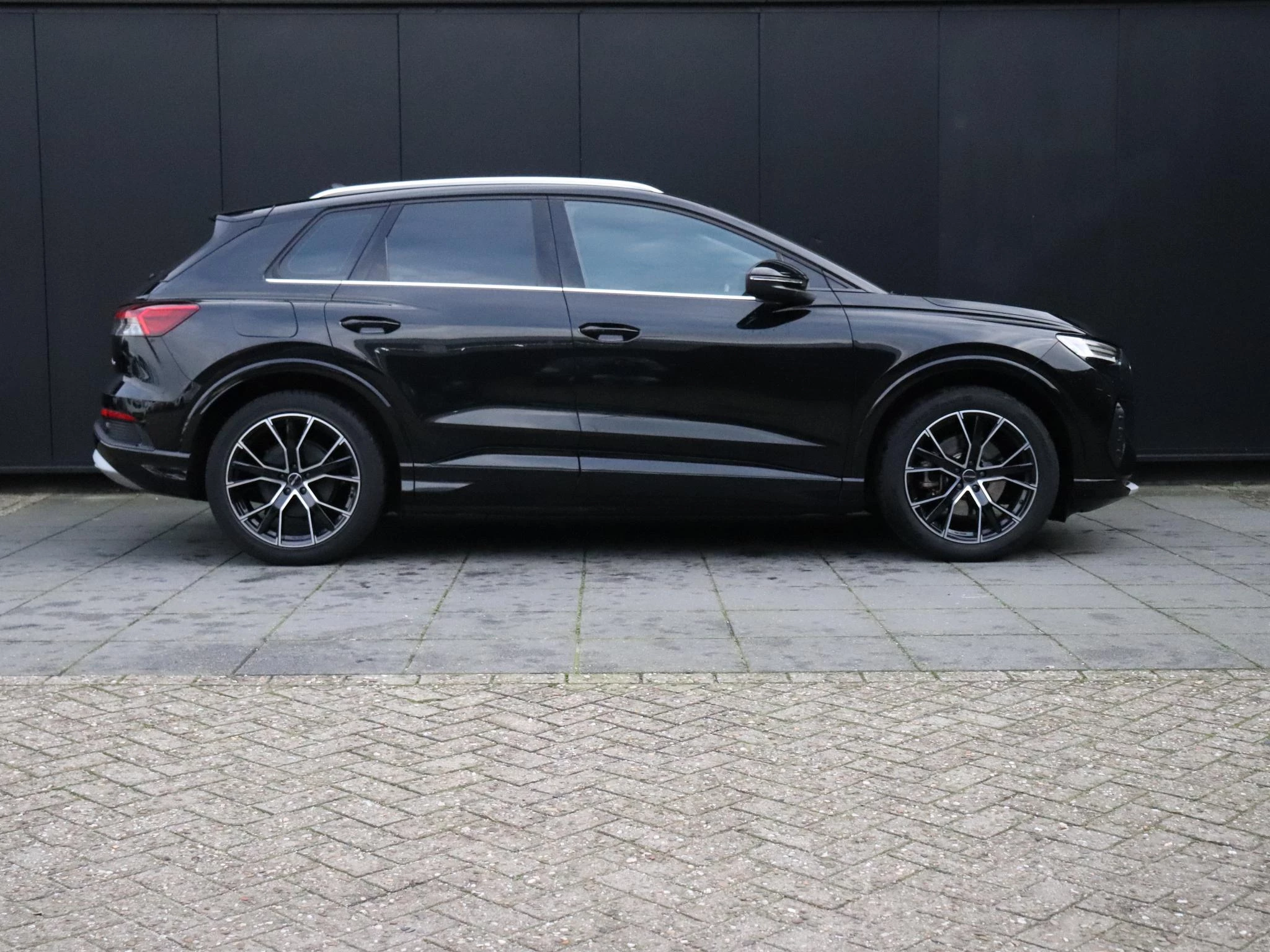 Hoofdafbeelding Audi Q4 e-tron