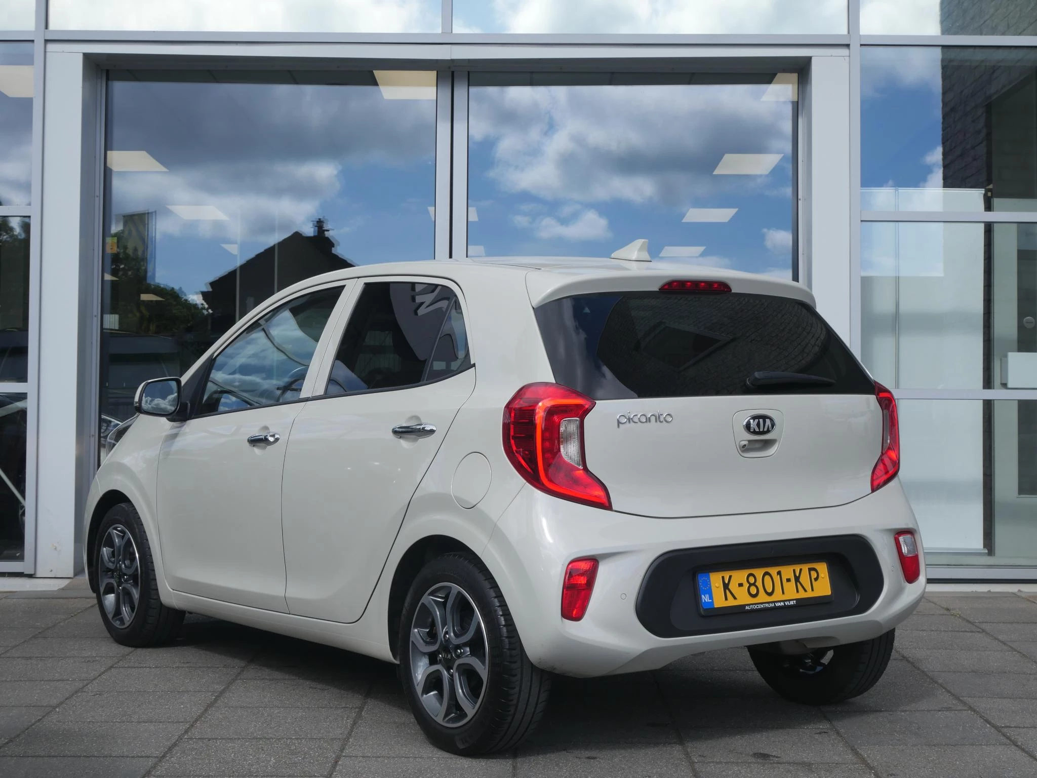 Hoofdafbeelding Kia Picanto