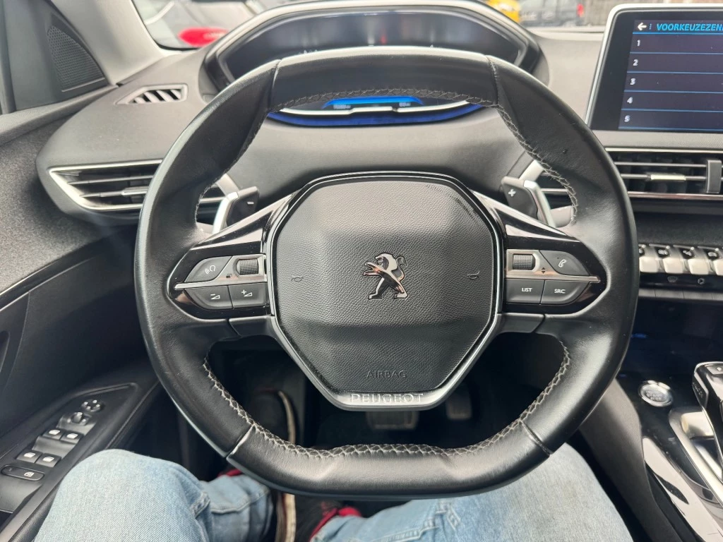 Hoofdafbeelding Peugeot 5008