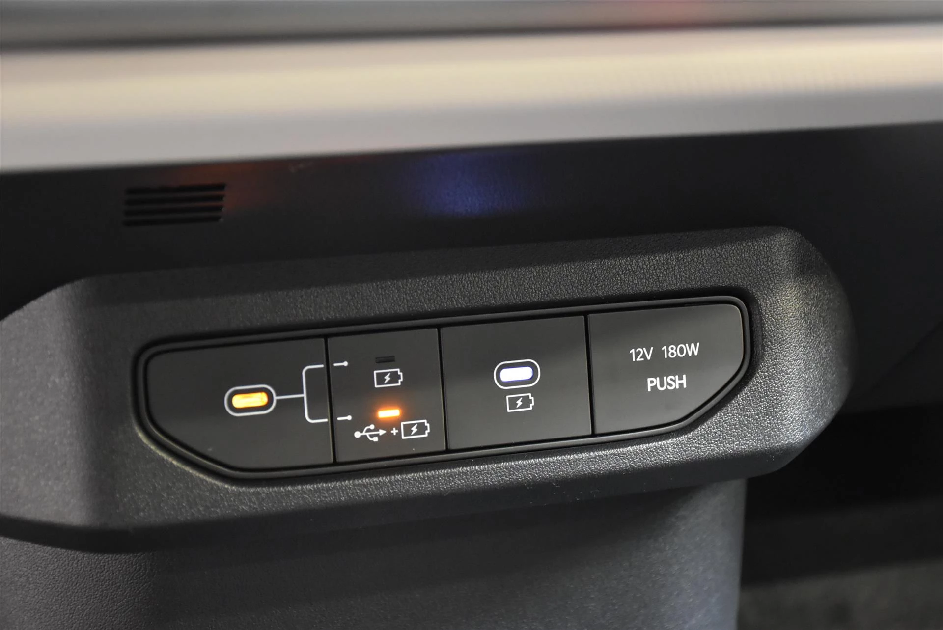 Hoofdafbeelding Kia EV4