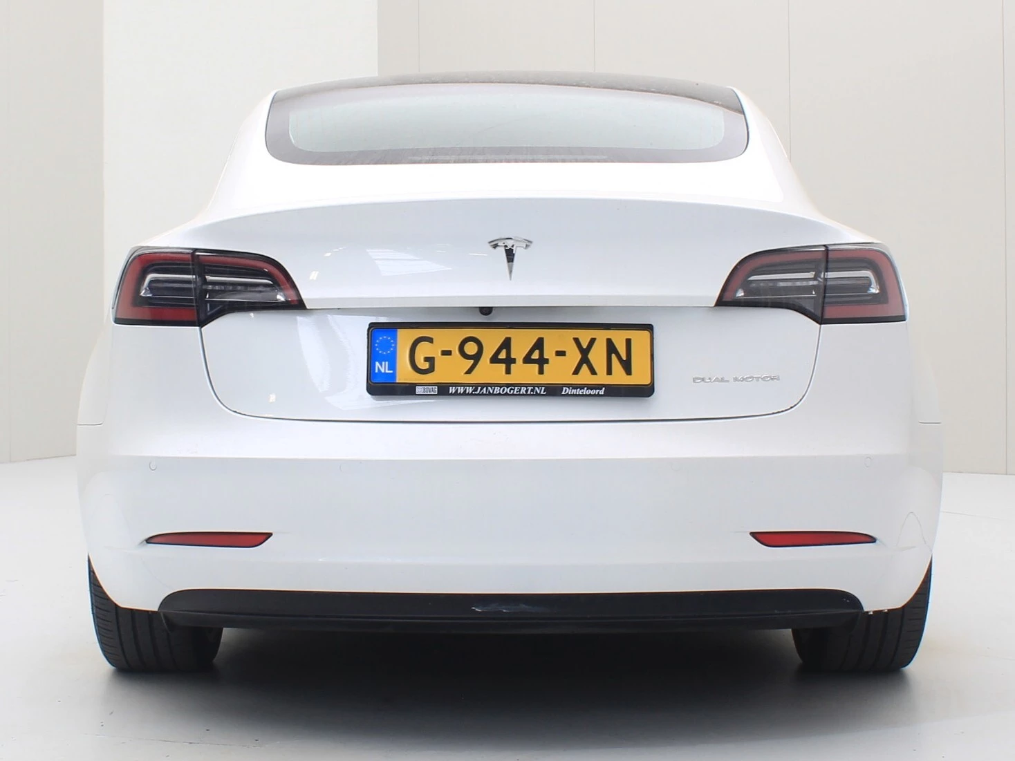 Hoofdafbeelding Tesla Model 3
