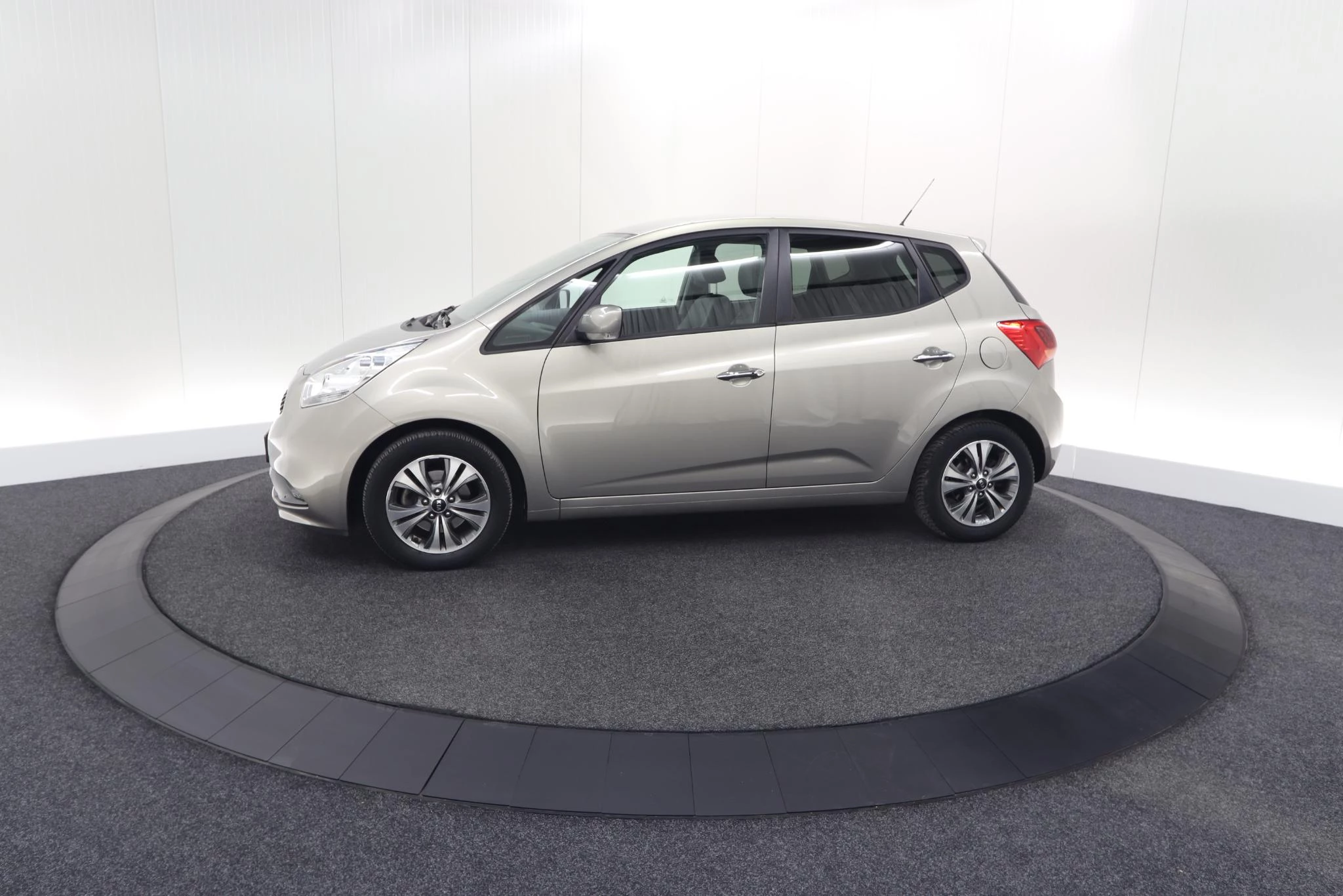 Hoofdafbeelding Kia Venga