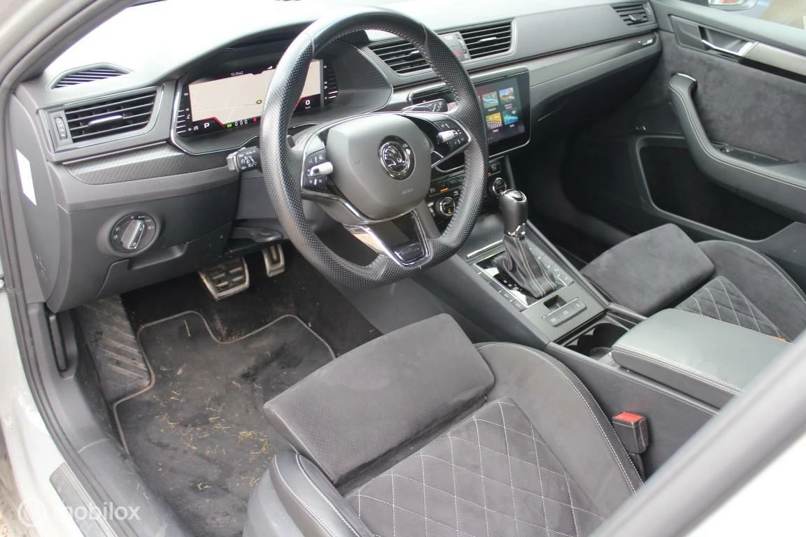 Hoofdafbeelding Škoda Superb
