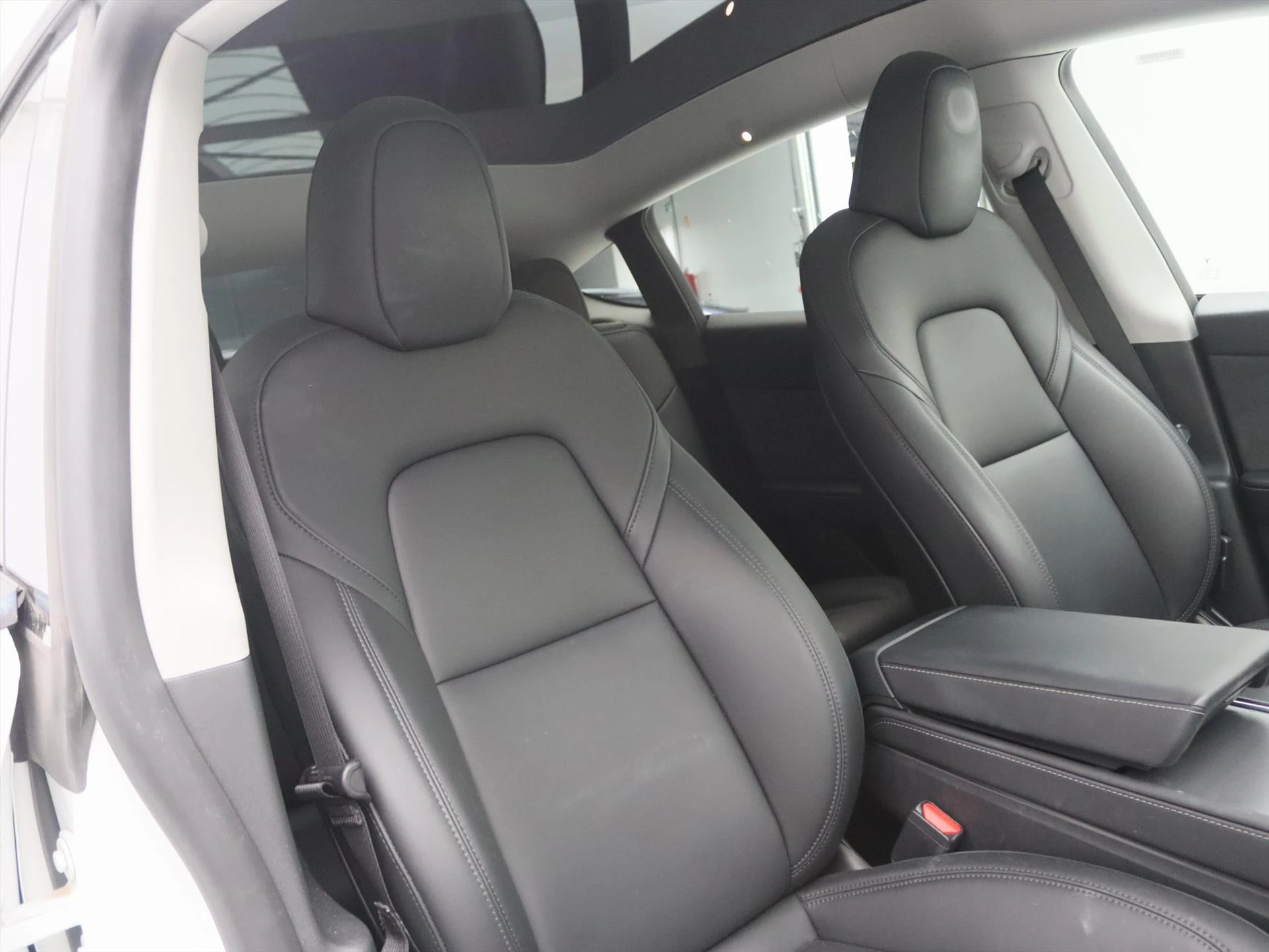 Hoofdafbeelding Tesla Model Y