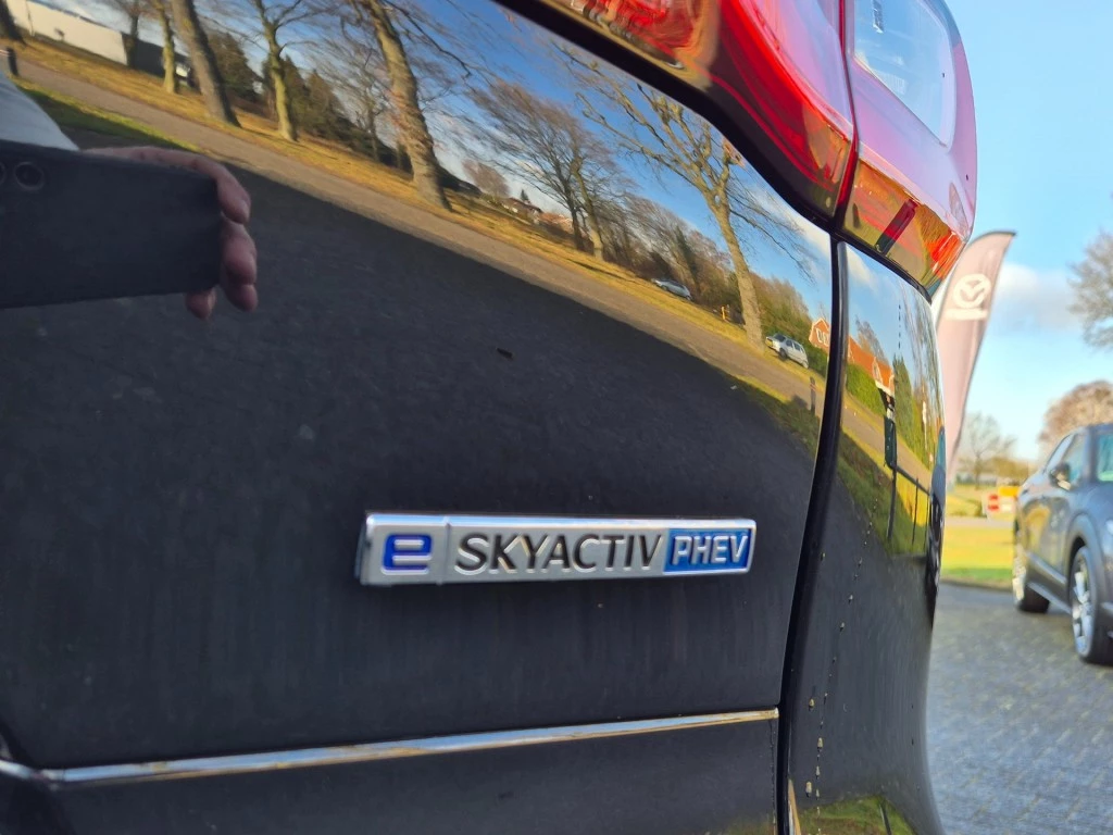 Hoofdafbeelding Mazda CX-60