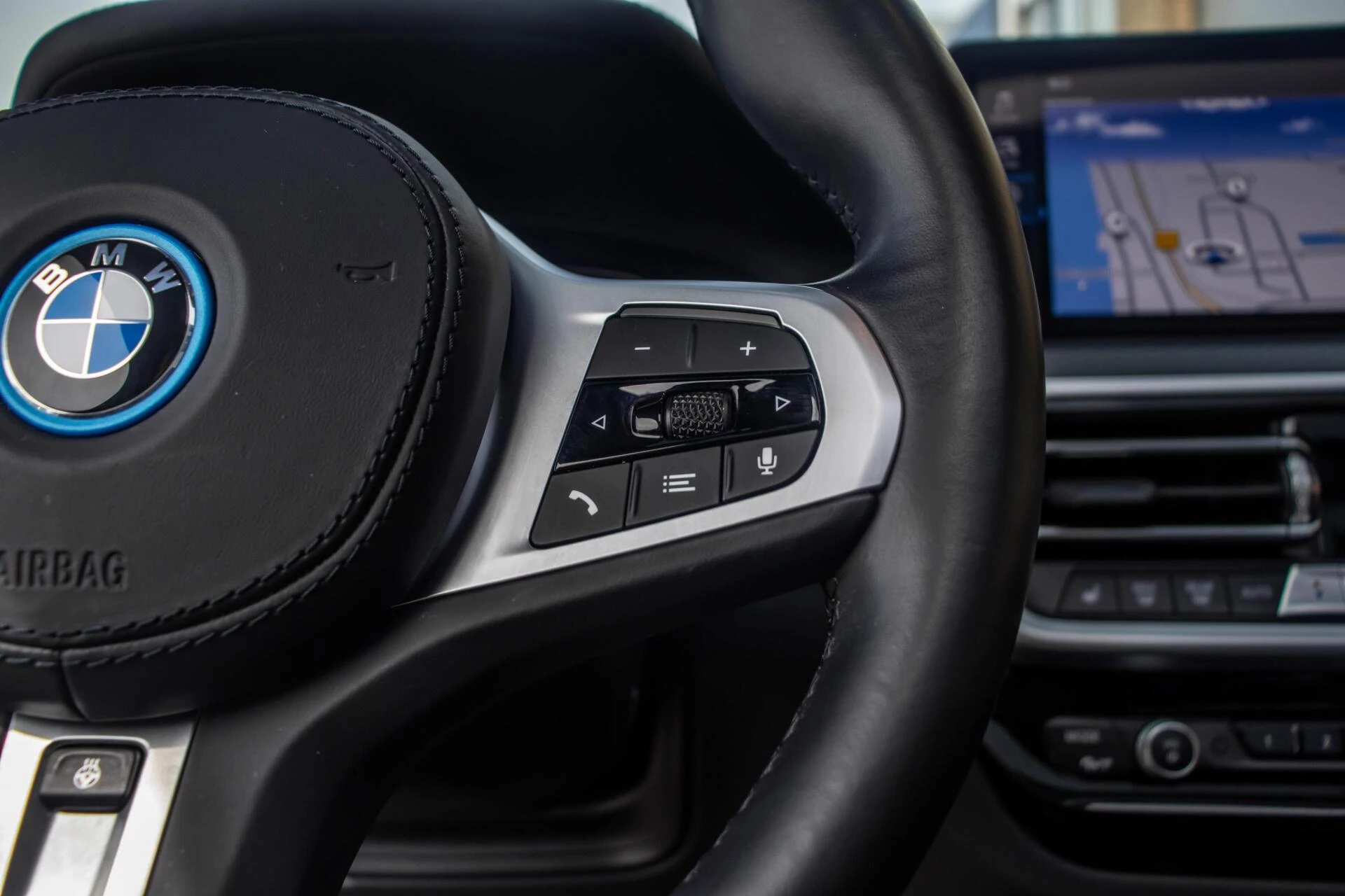 Hoofdafbeelding BMW iX3