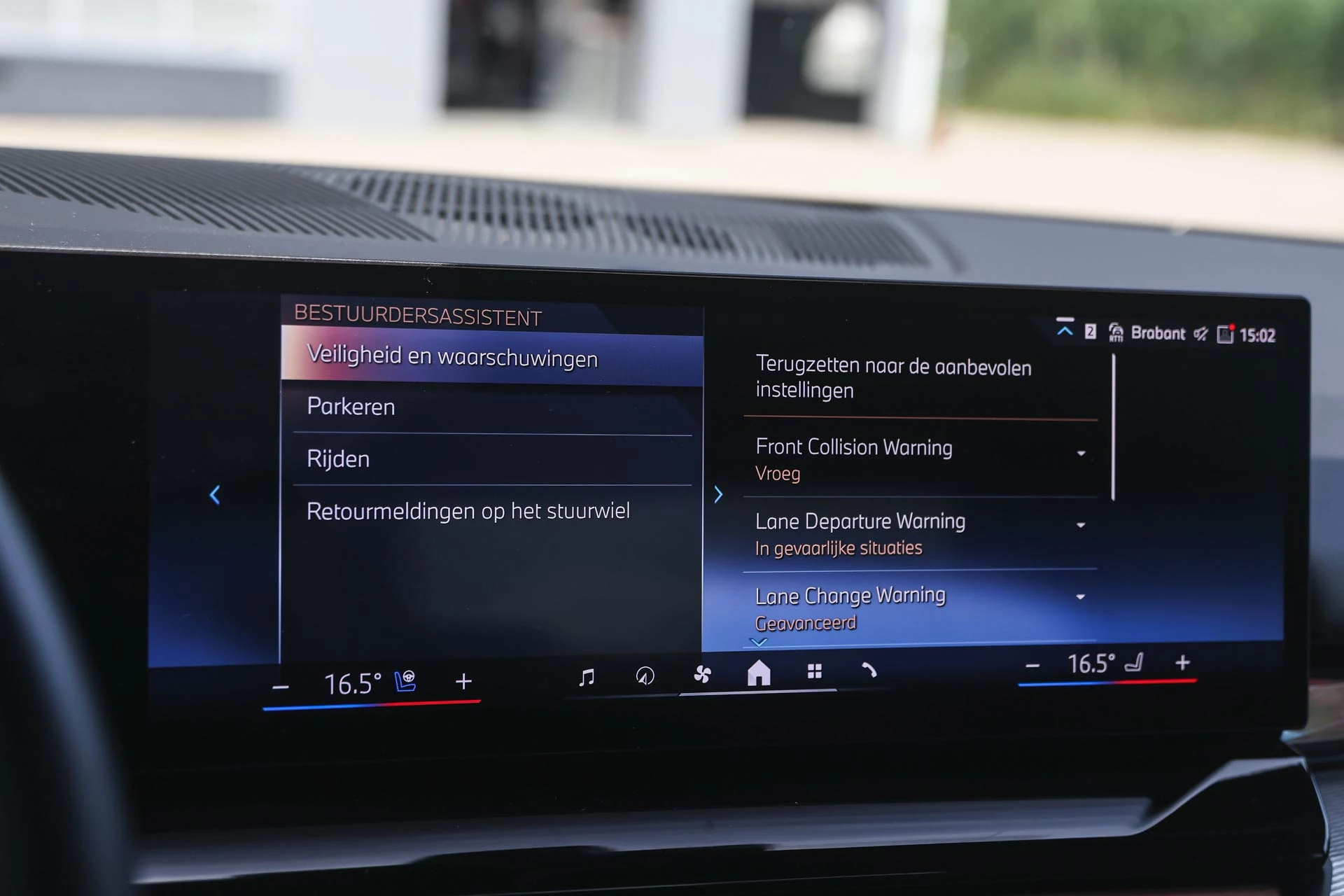 Hoofdafbeelding BMW i5