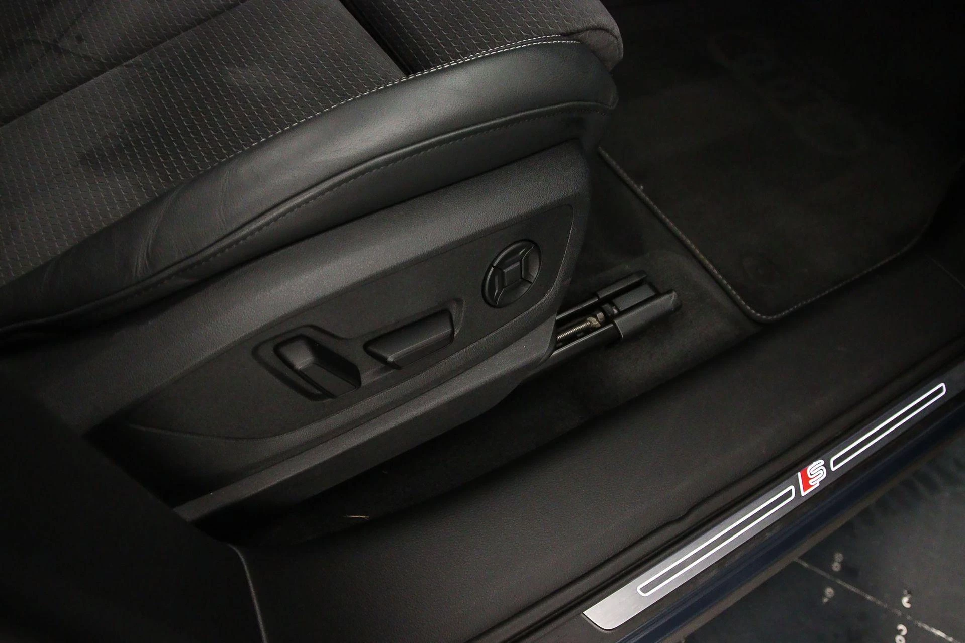 Hoofdafbeelding Audi Q8 e-tron