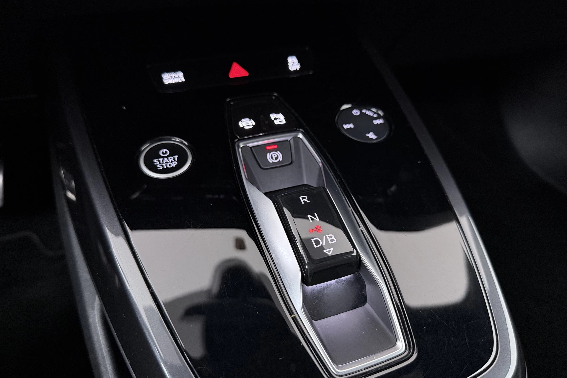 Hoofdafbeelding Audi Q4 Sportback e-tron