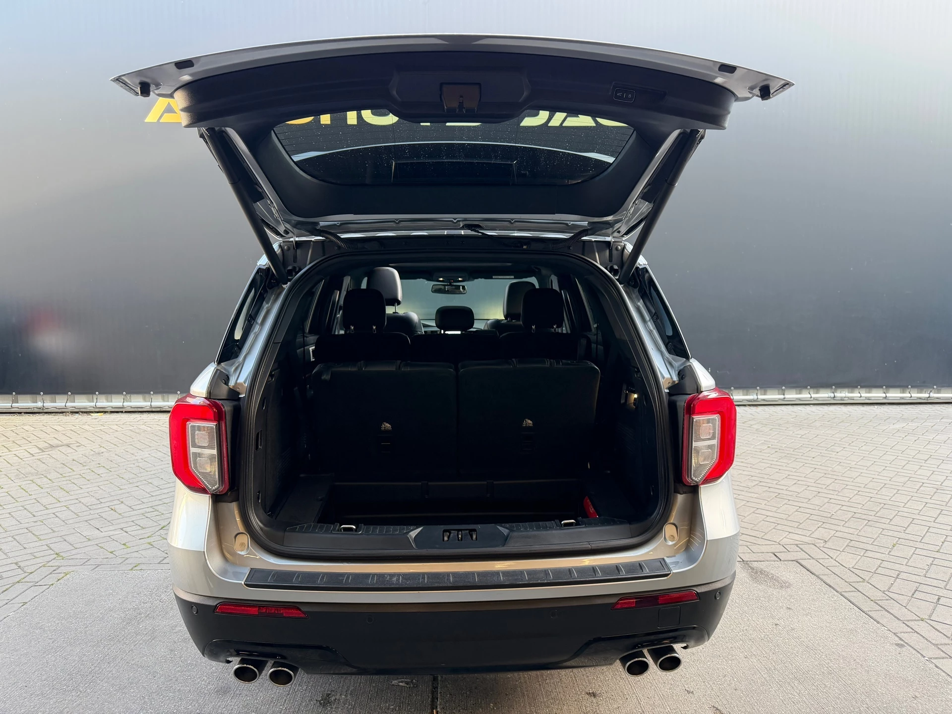 Hoofdafbeelding Ford Explorer
