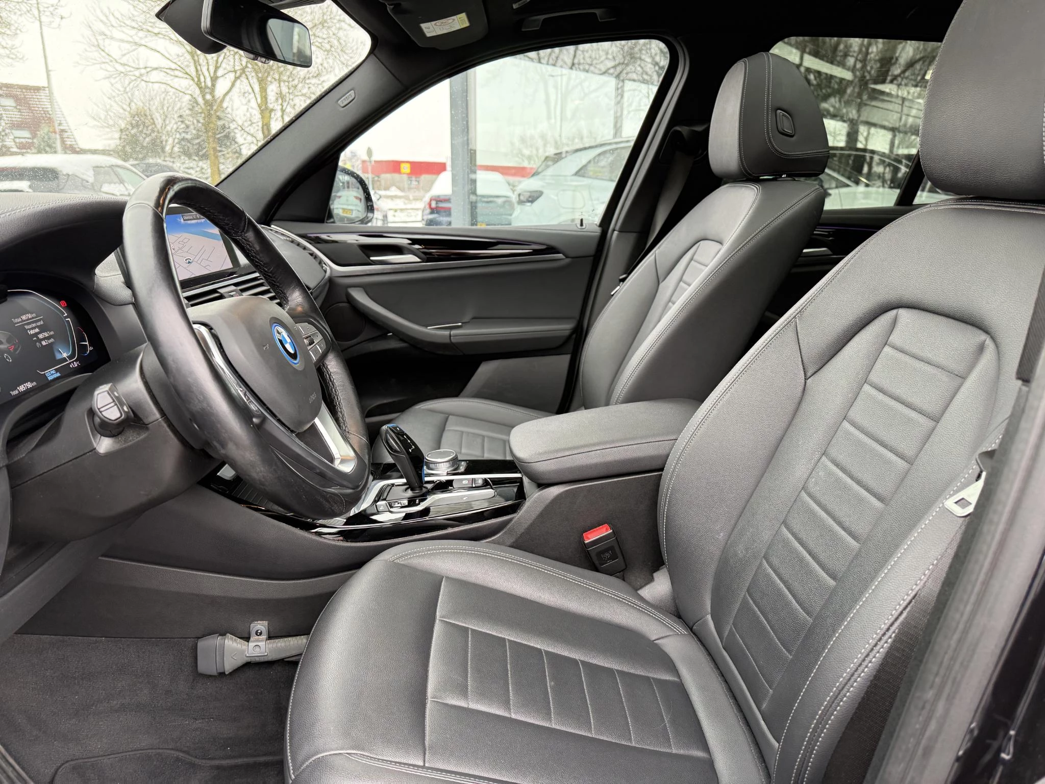 Hoofdafbeelding BMW iX3