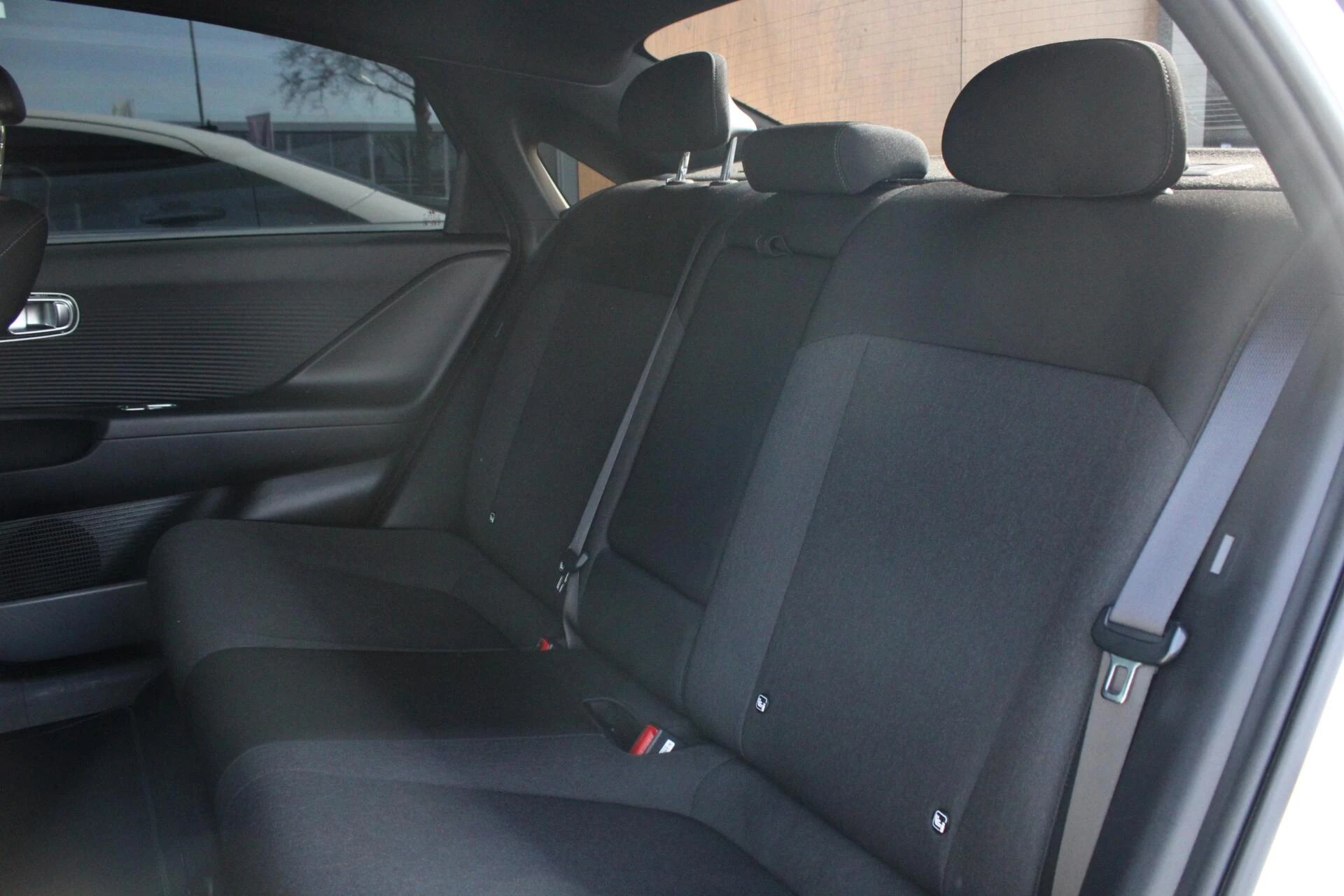 Hoofdafbeelding Hyundai IONIQ 6