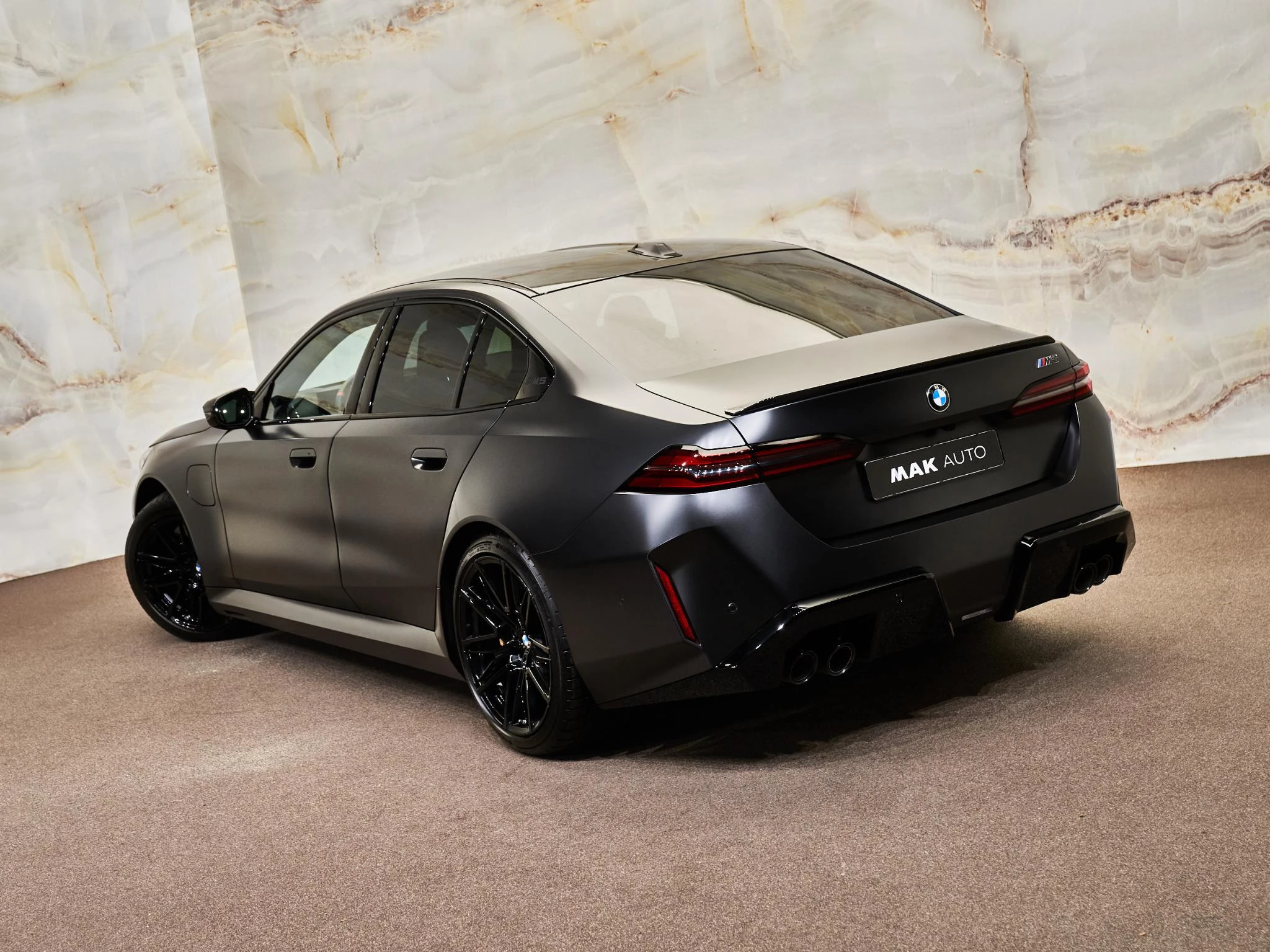 Hoofdafbeelding BMW M5