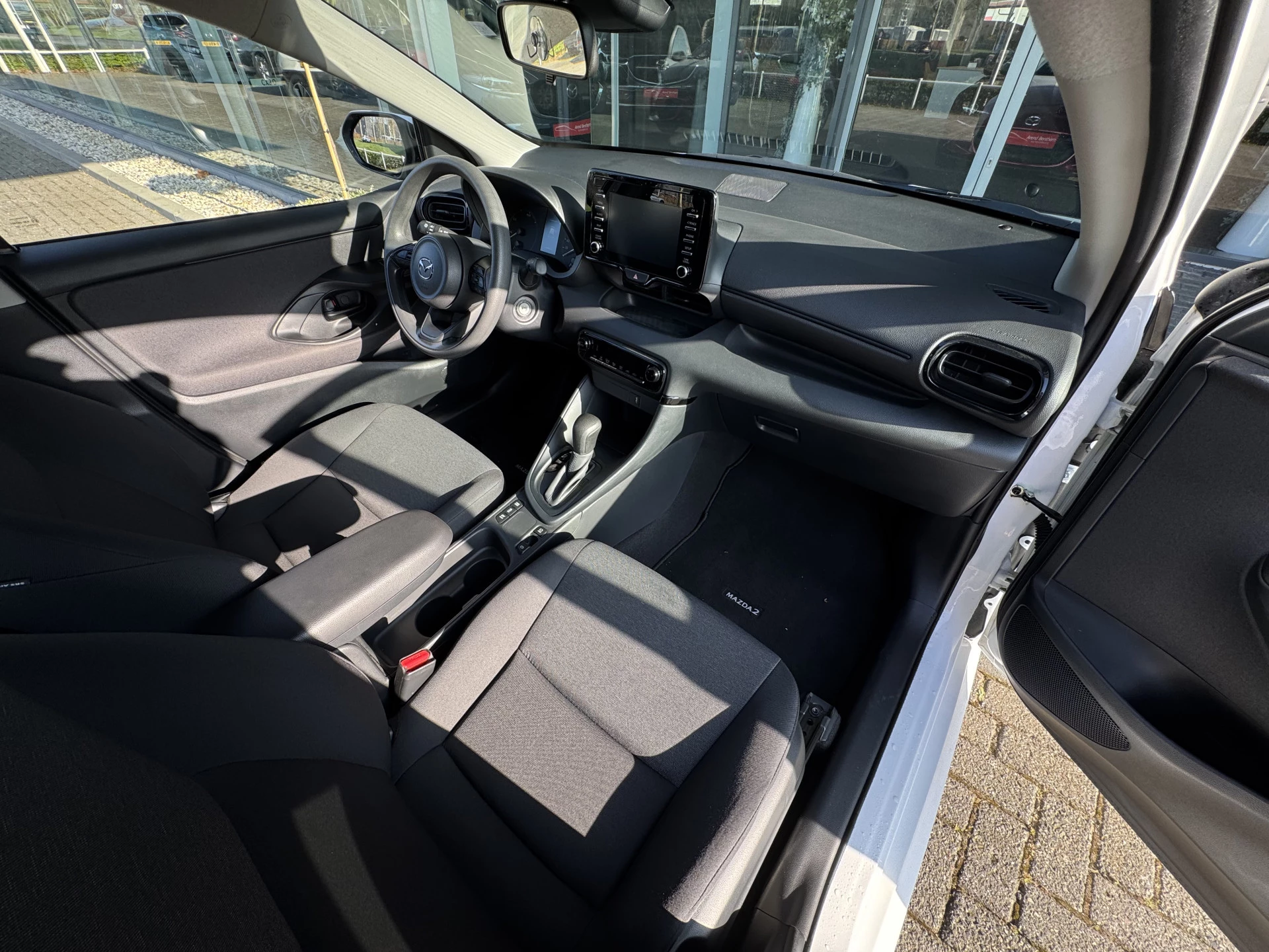 Hoofdafbeelding Mazda 2 Hybrid