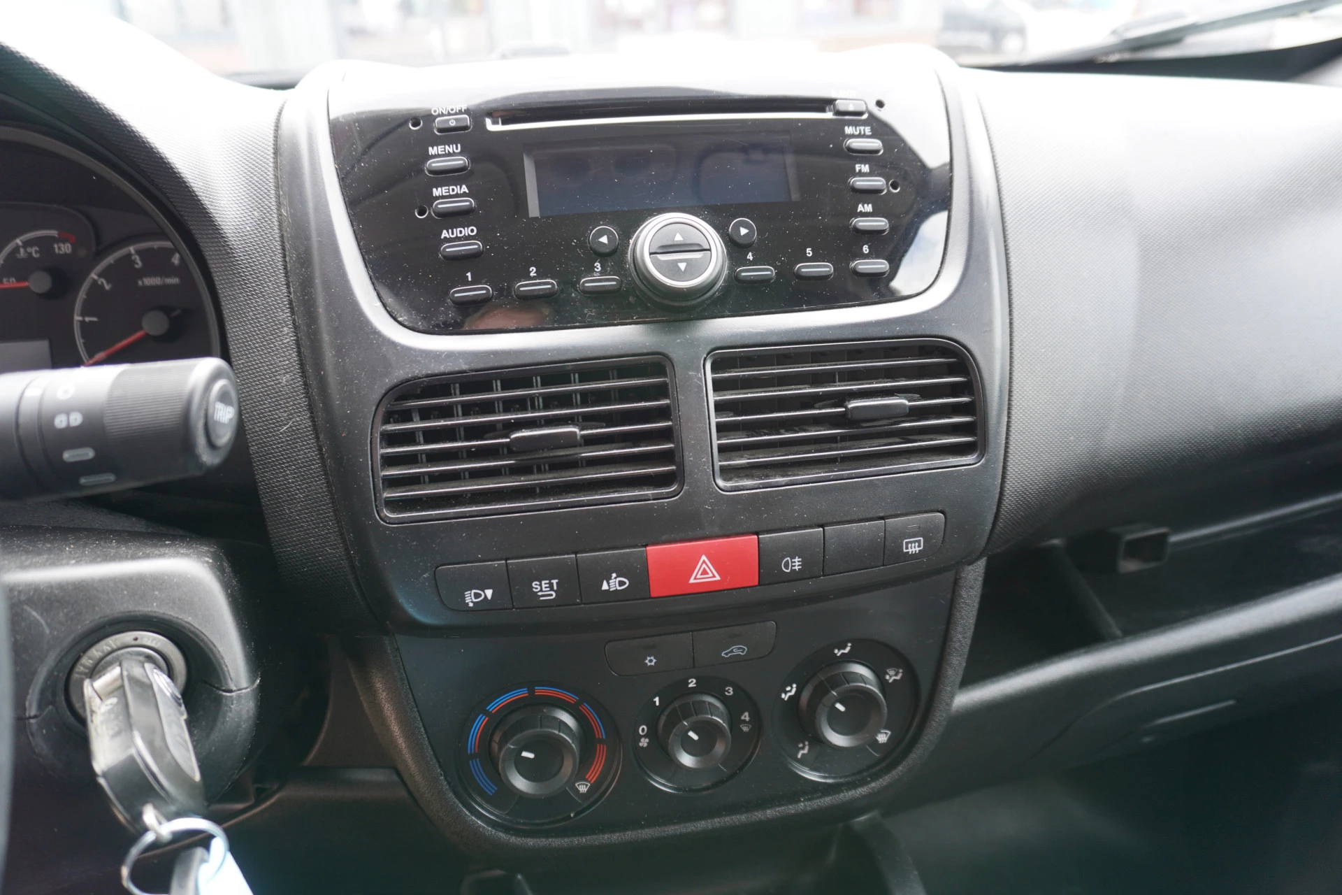 Hoofdafbeelding Opel Combo