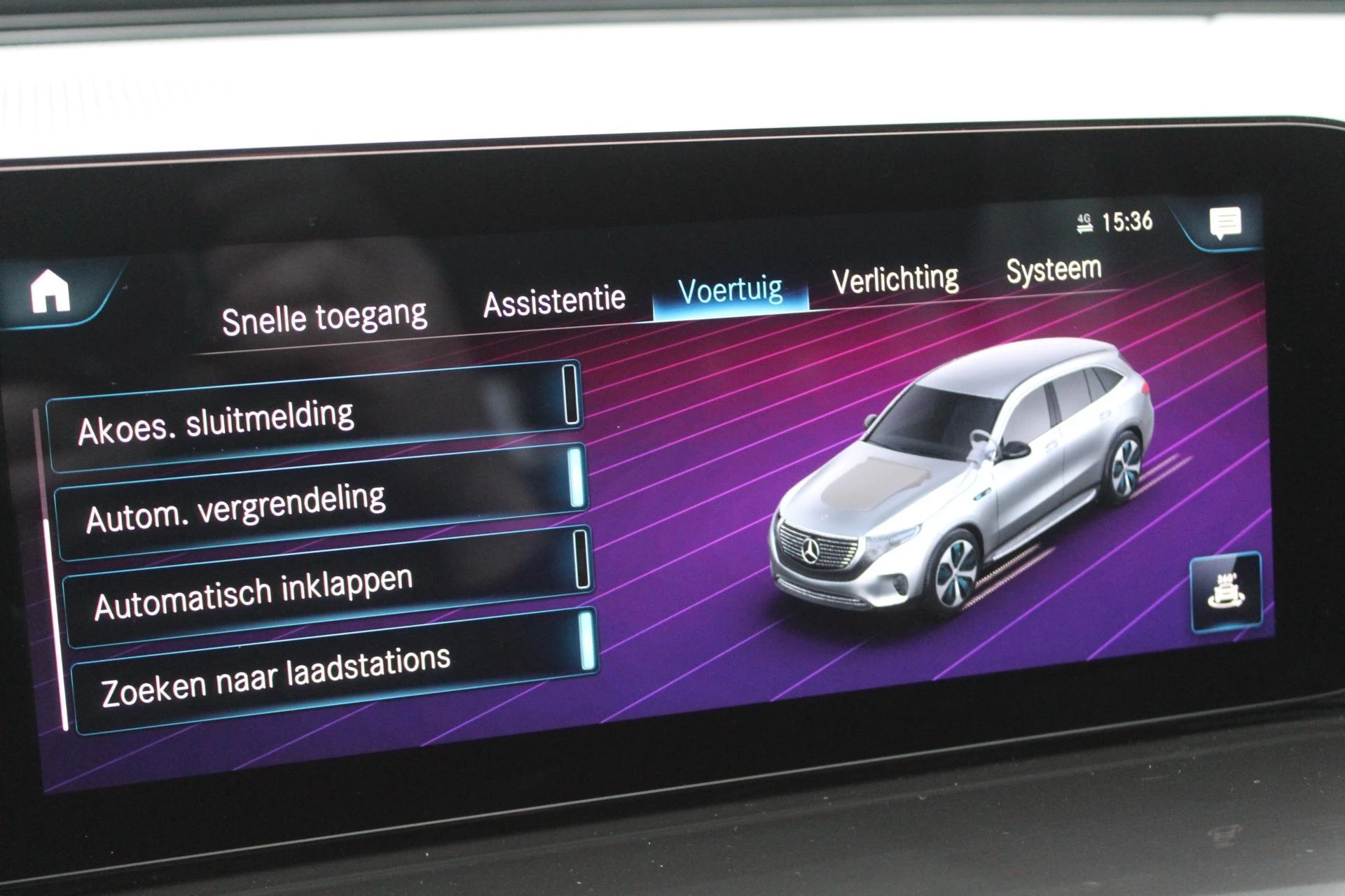 Hoofdafbeelding Mercedes-Benz EQC