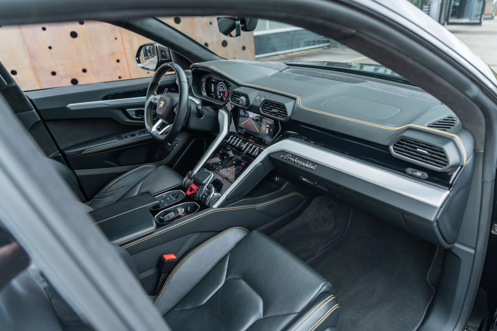 Hoofdafbeelding Lamborghini Urus