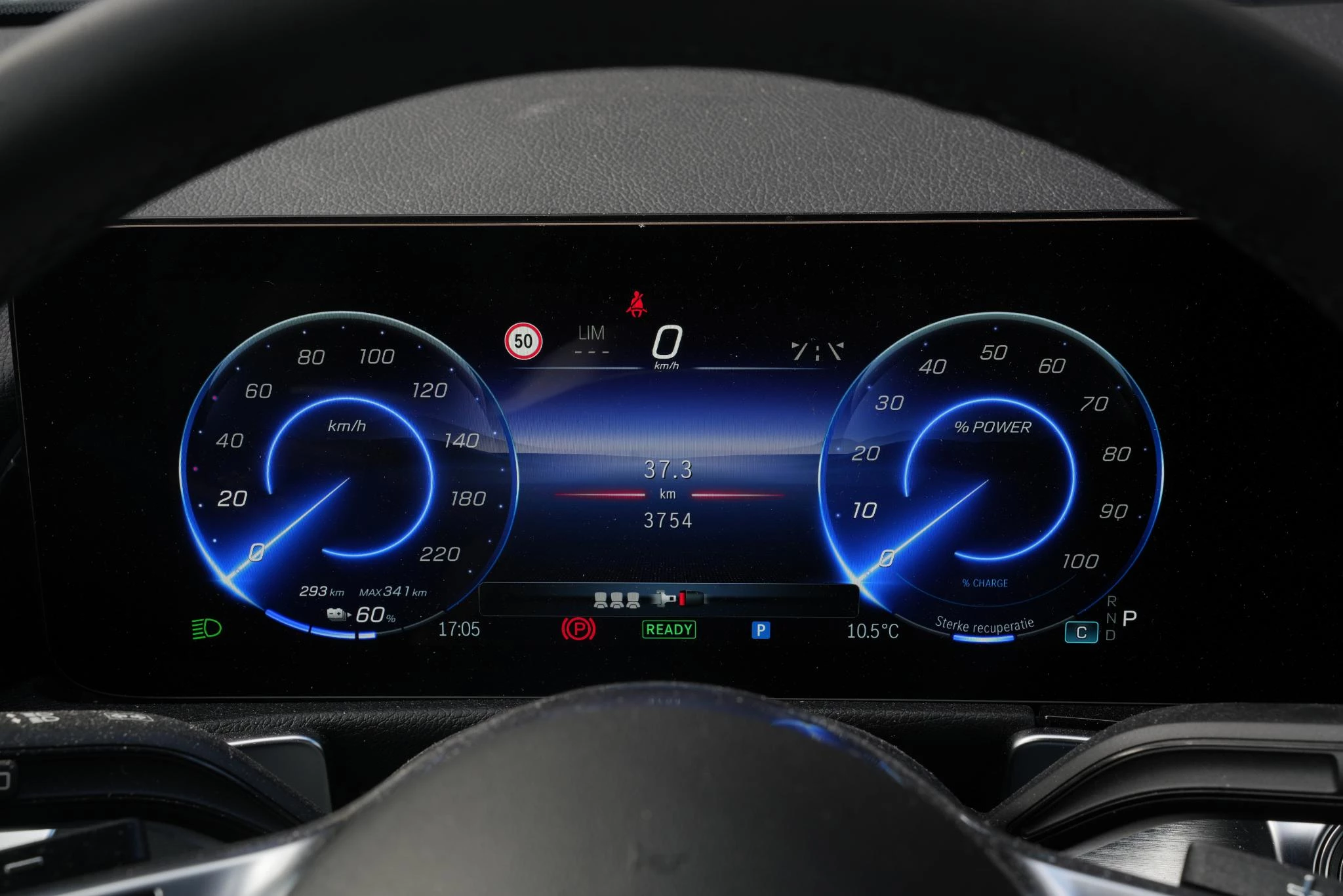 Hoofdafbeelding Mercedes-Benz EQB