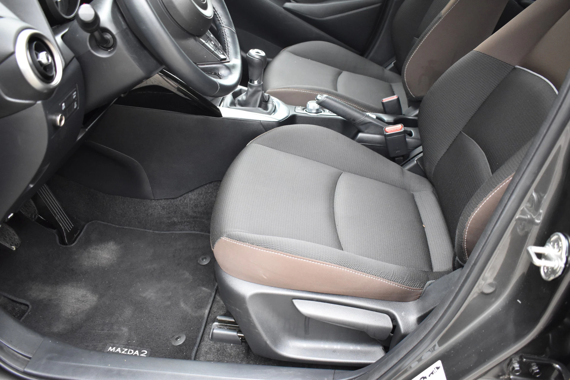 Hoofdafbeelding Mazda 2
