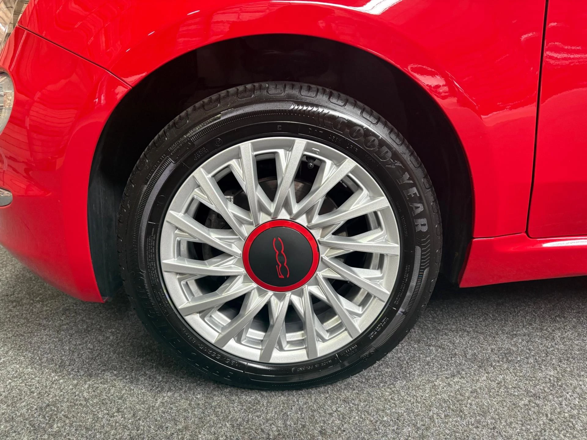 Hoofdafbeelding Fiat 500C