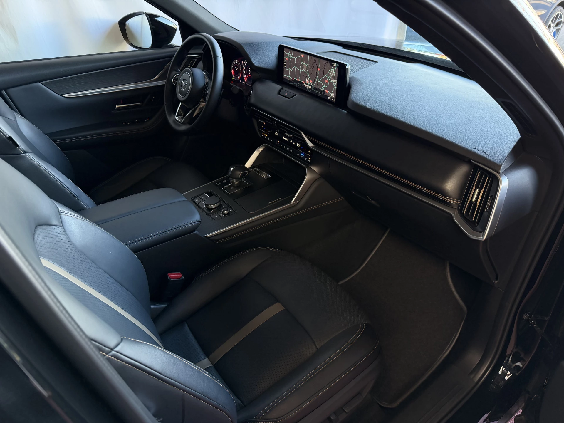 Hoofdafbeelding Mazda CX-60