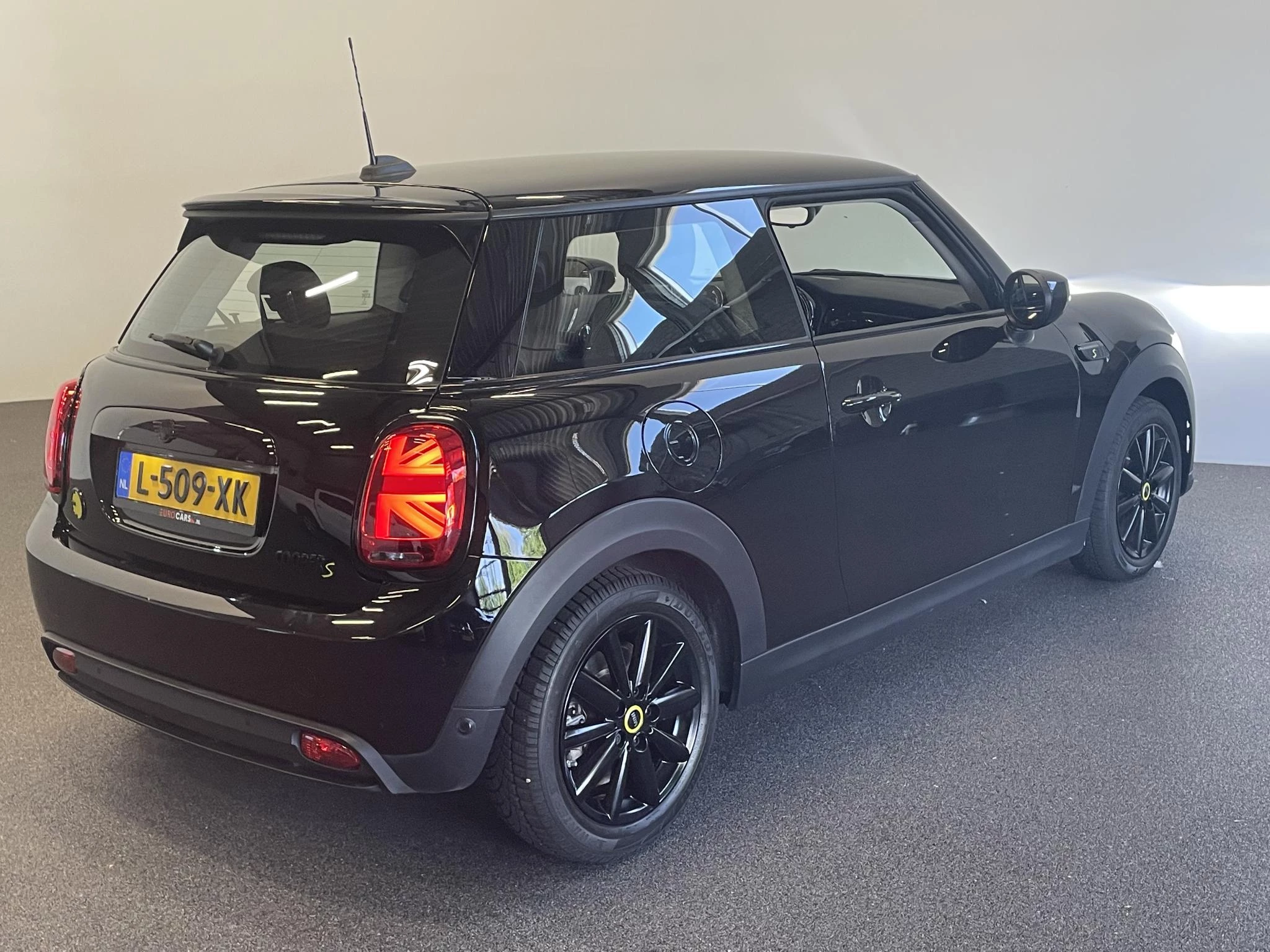 Hoofdafbeelding MINI Electric