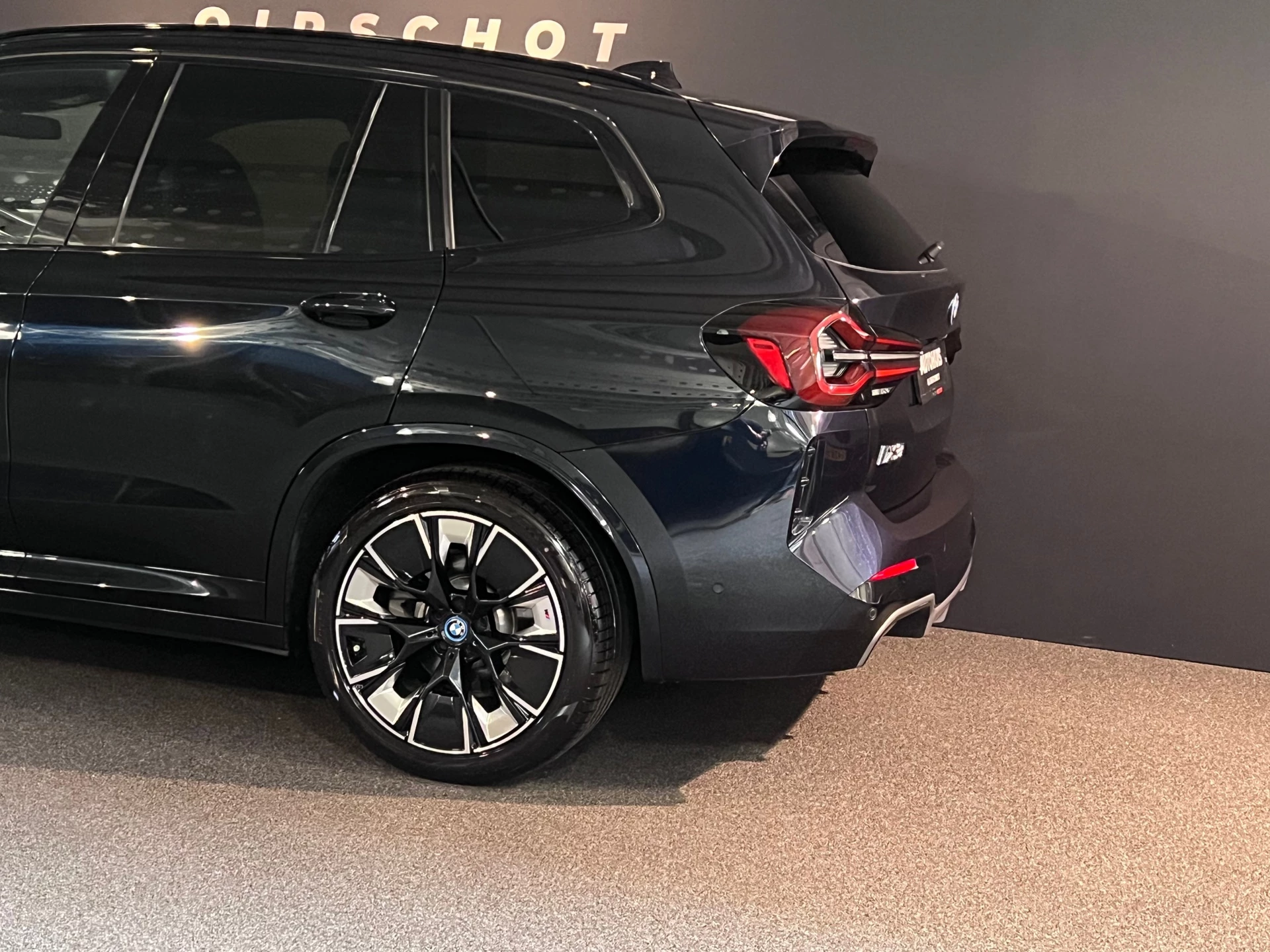 Hoofdafbeelding BMW iX3