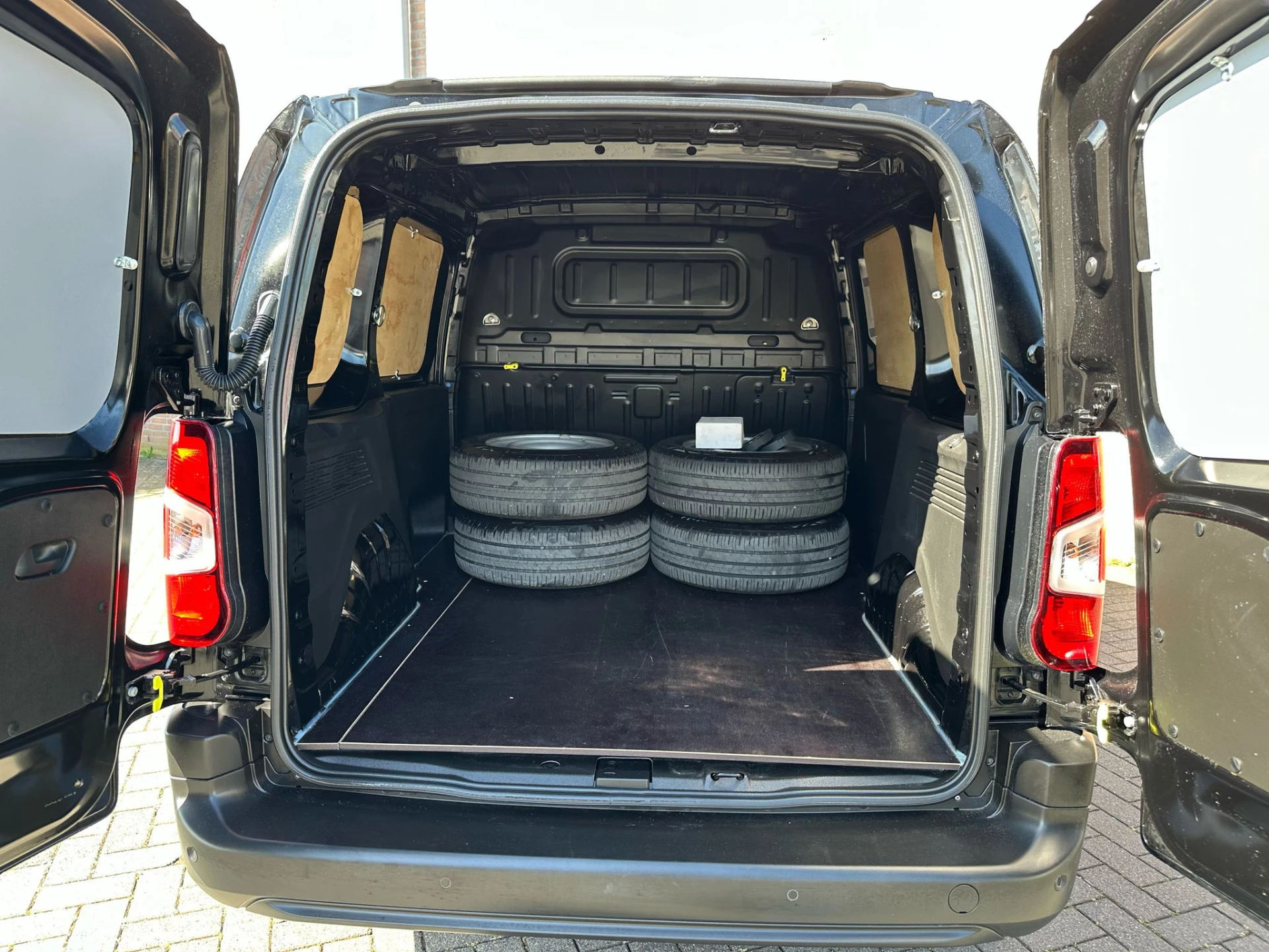 Hoofdafbeelding Opel Combo