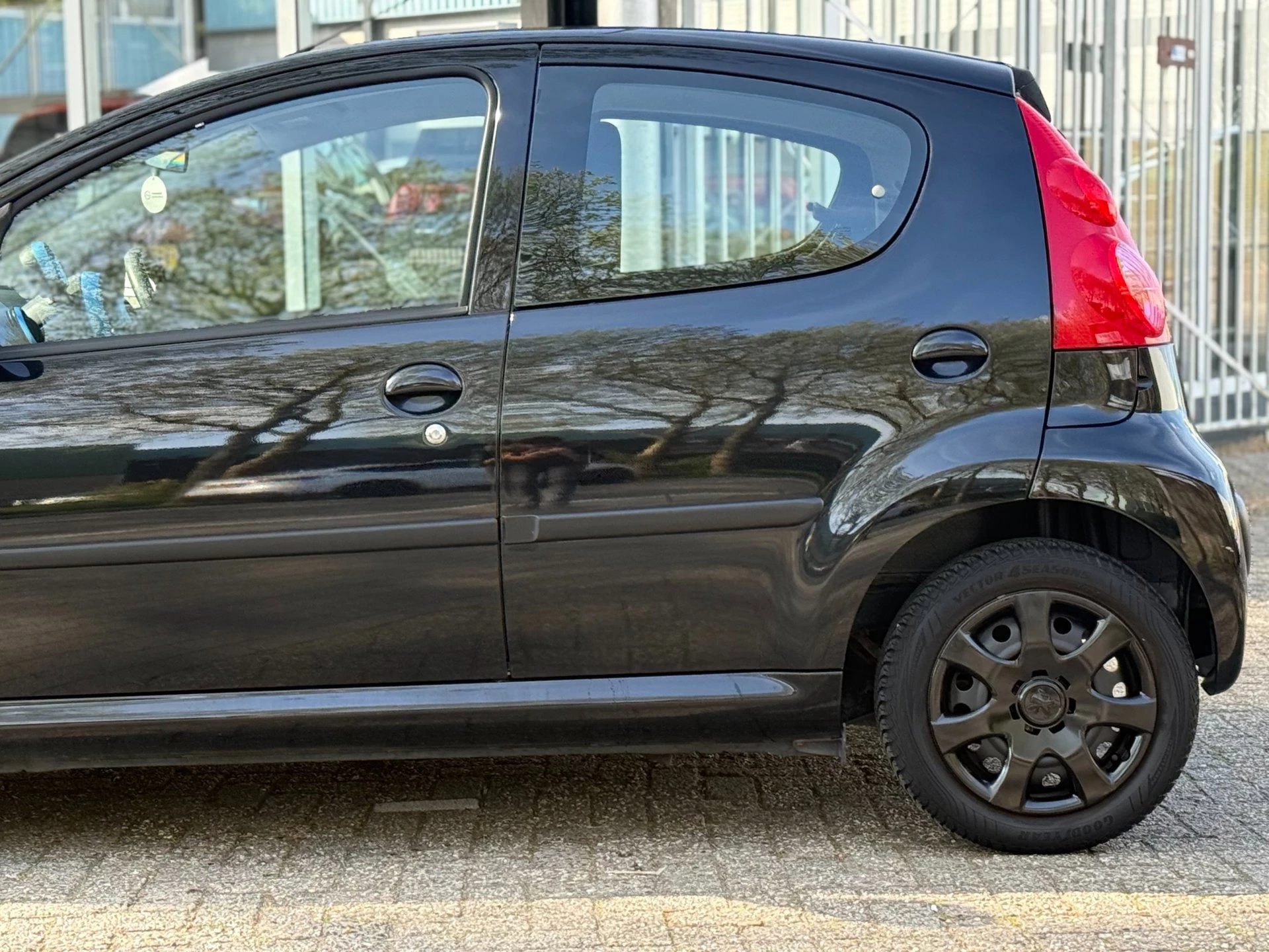 Hoofdafbeelding Peugeot 107