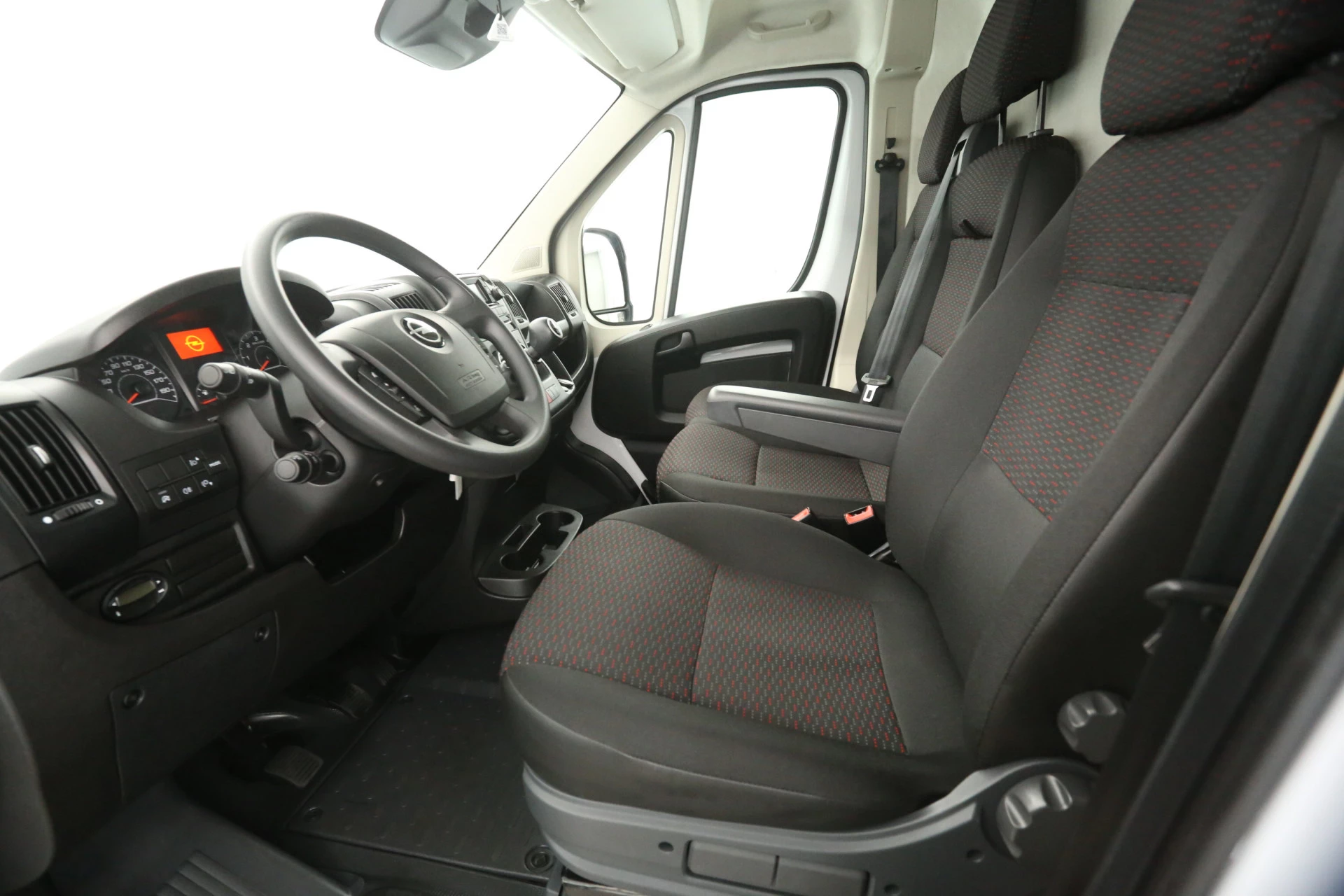 Hoofdafbeelding Opel Movano