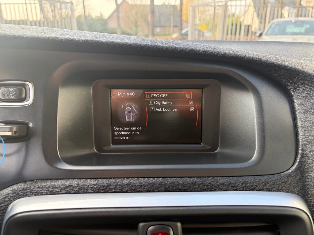 Hoofdafbeelding Volvo V40