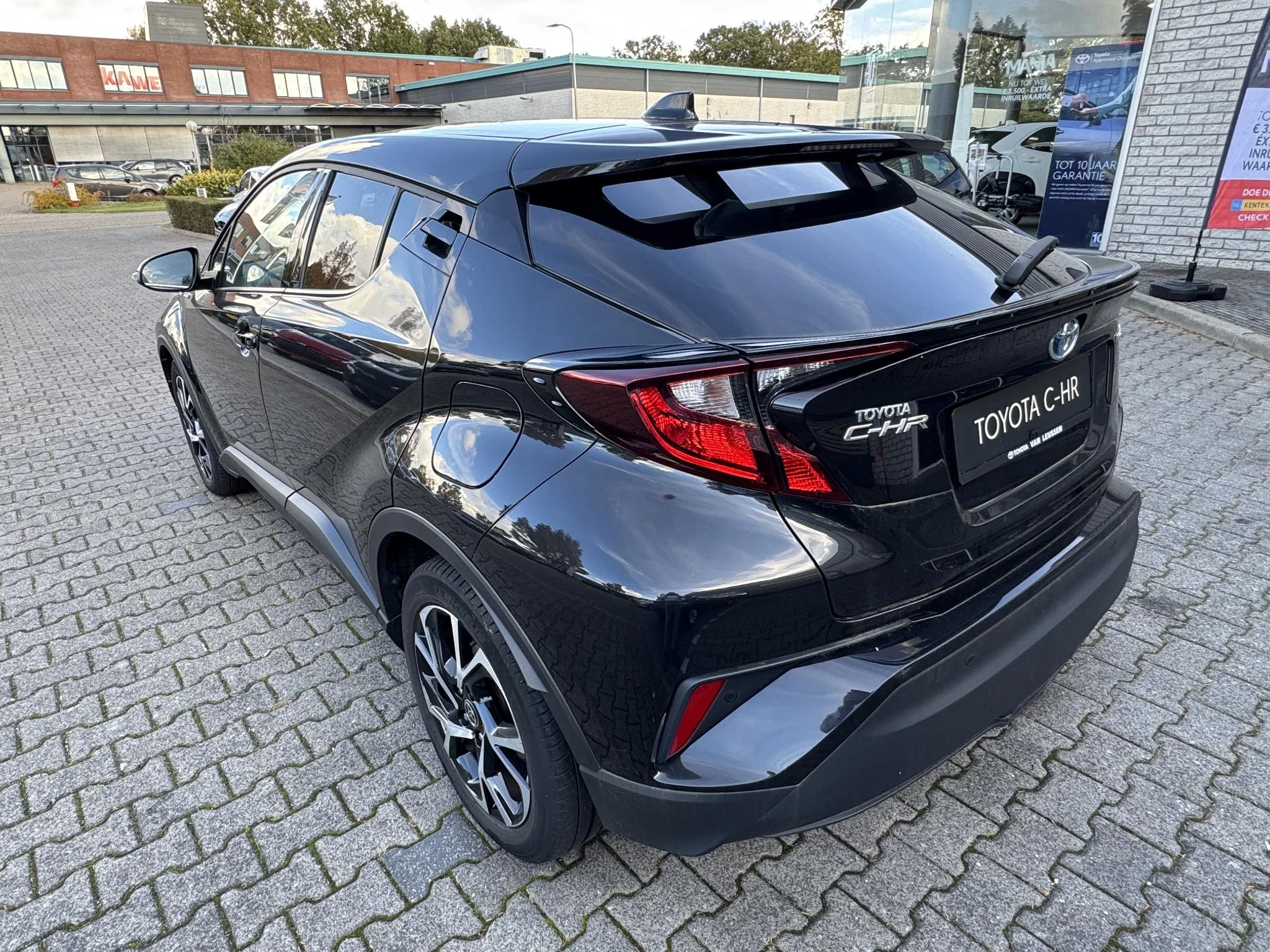 Hoofdafbeelding Toyota C-HR