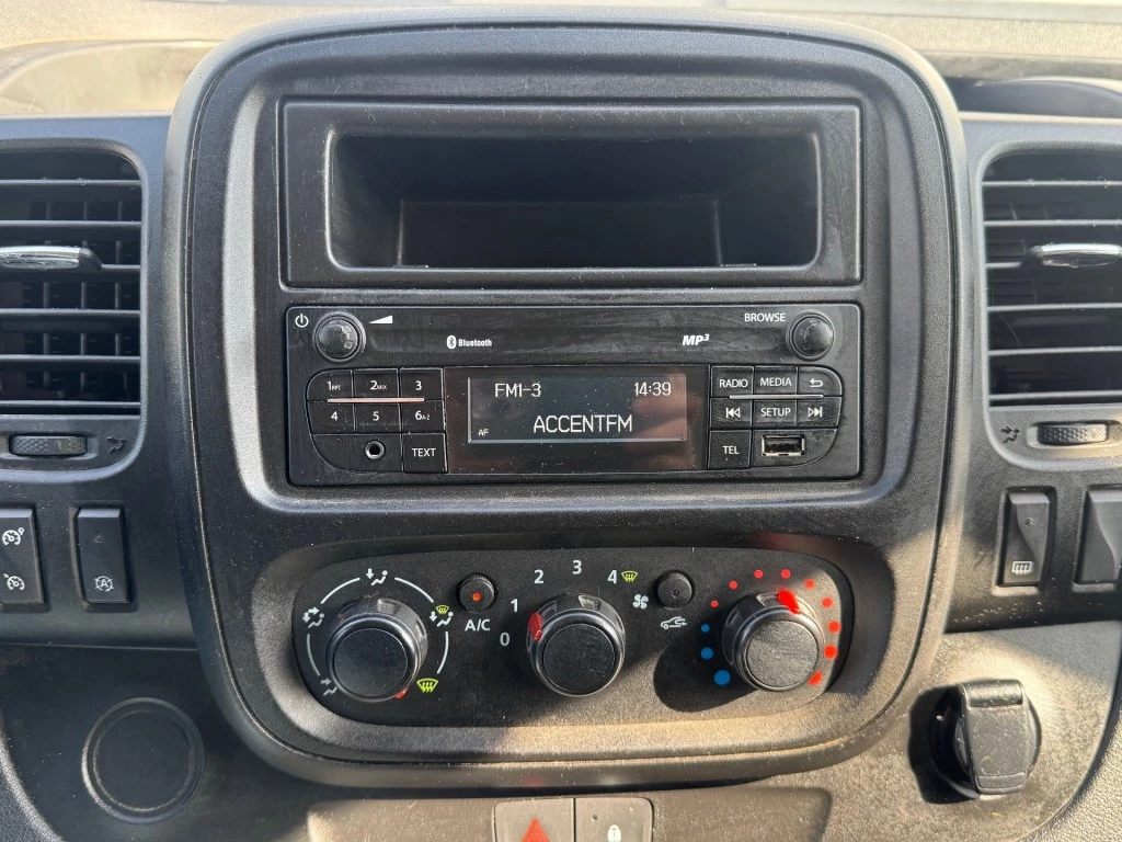 Hoofdafbeelding Nissan NV300
