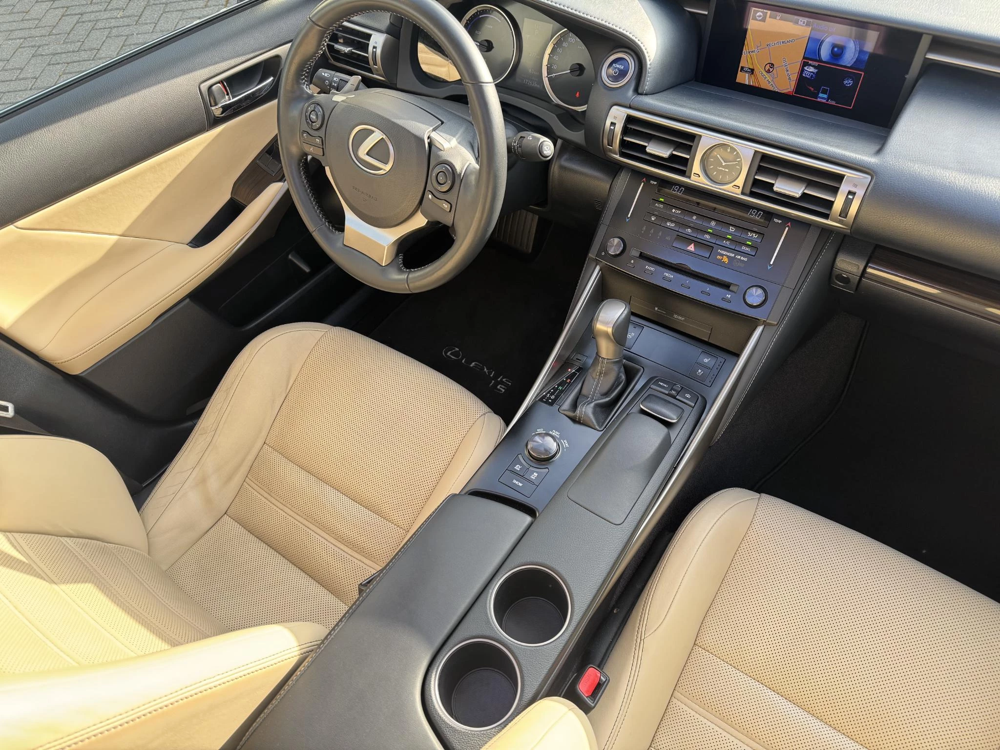 Hoofdafbeelding Lexus IS