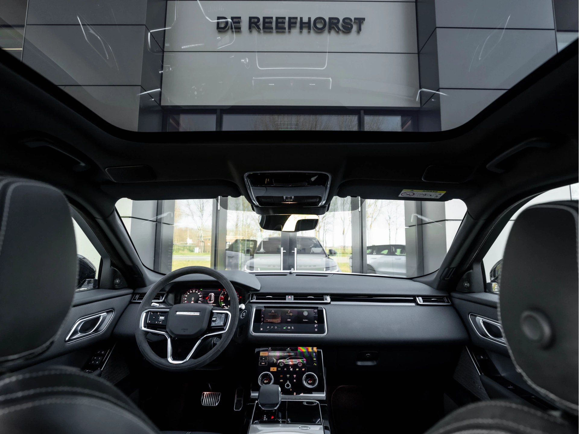 Hoofdafbeelding Land Rover Range Rover Velar