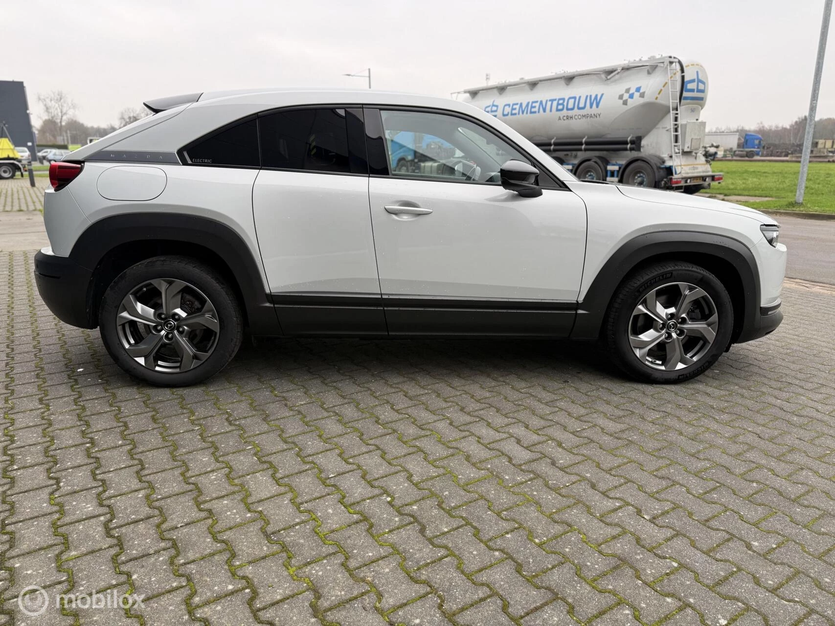 Hoofdafbeelding Mazda MX-30