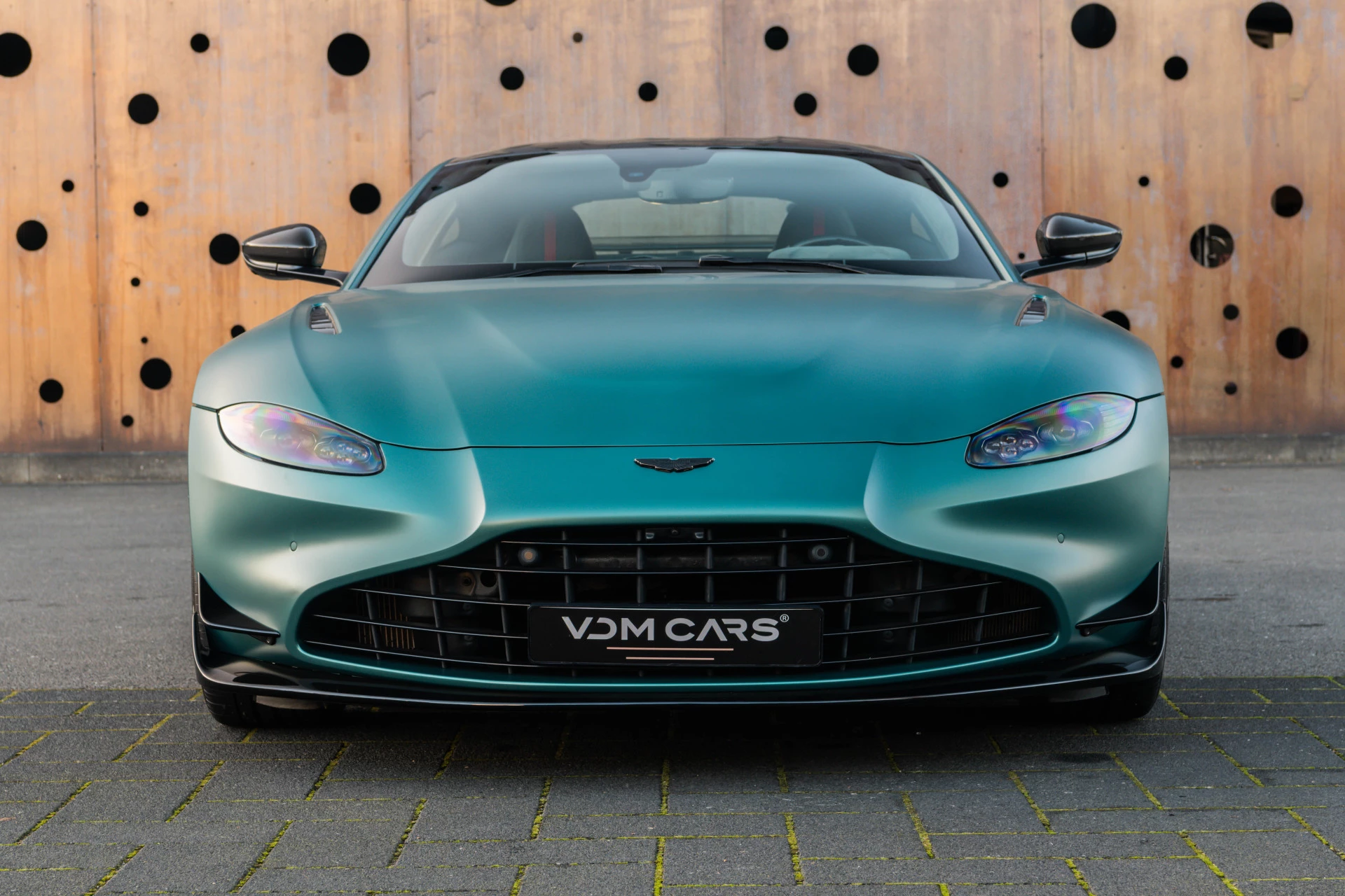 Hoofdafbeelding Aston Martin V8 Vantage