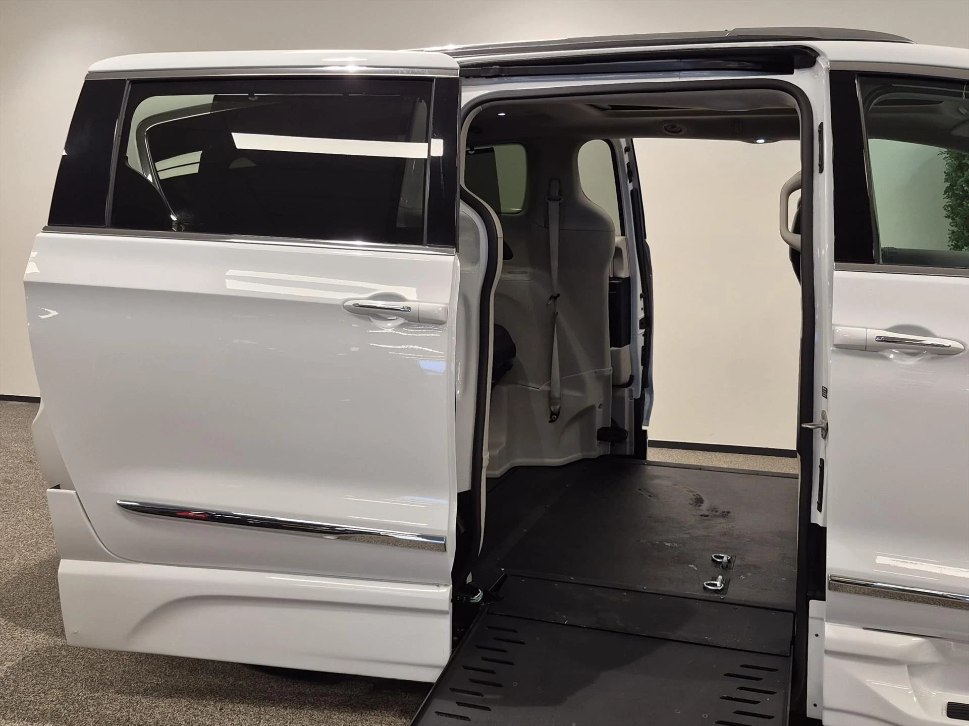 Hoofdafbeelding Chrysler Pacifica