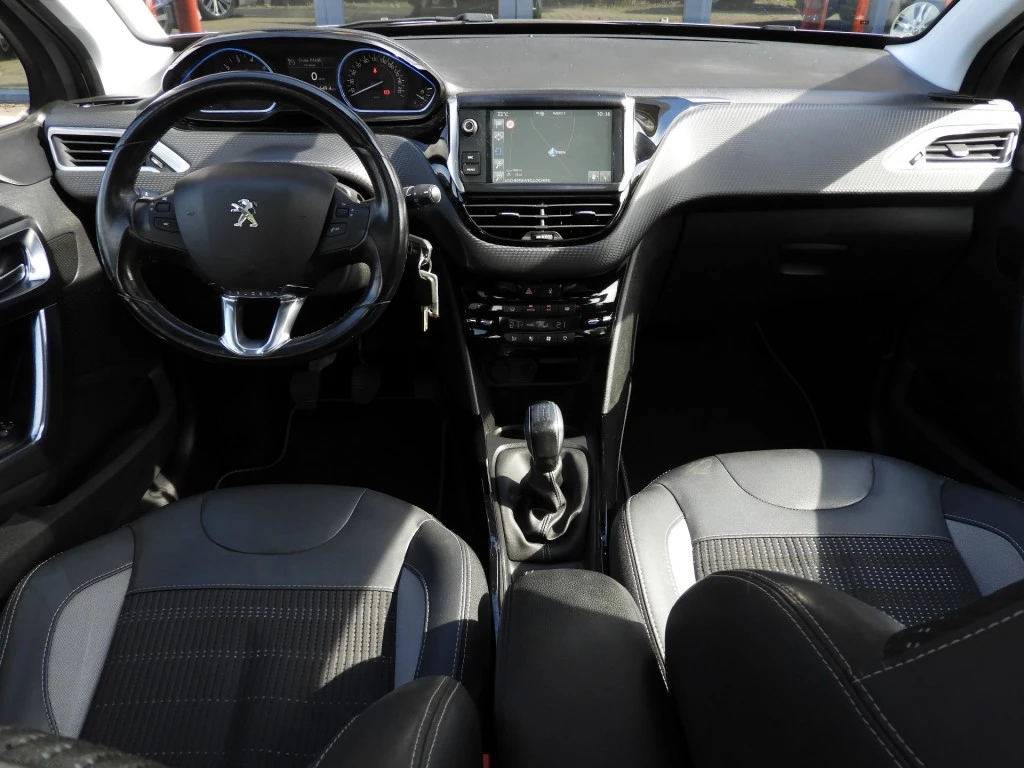 Hoofdafbeelding Peugeot 2008