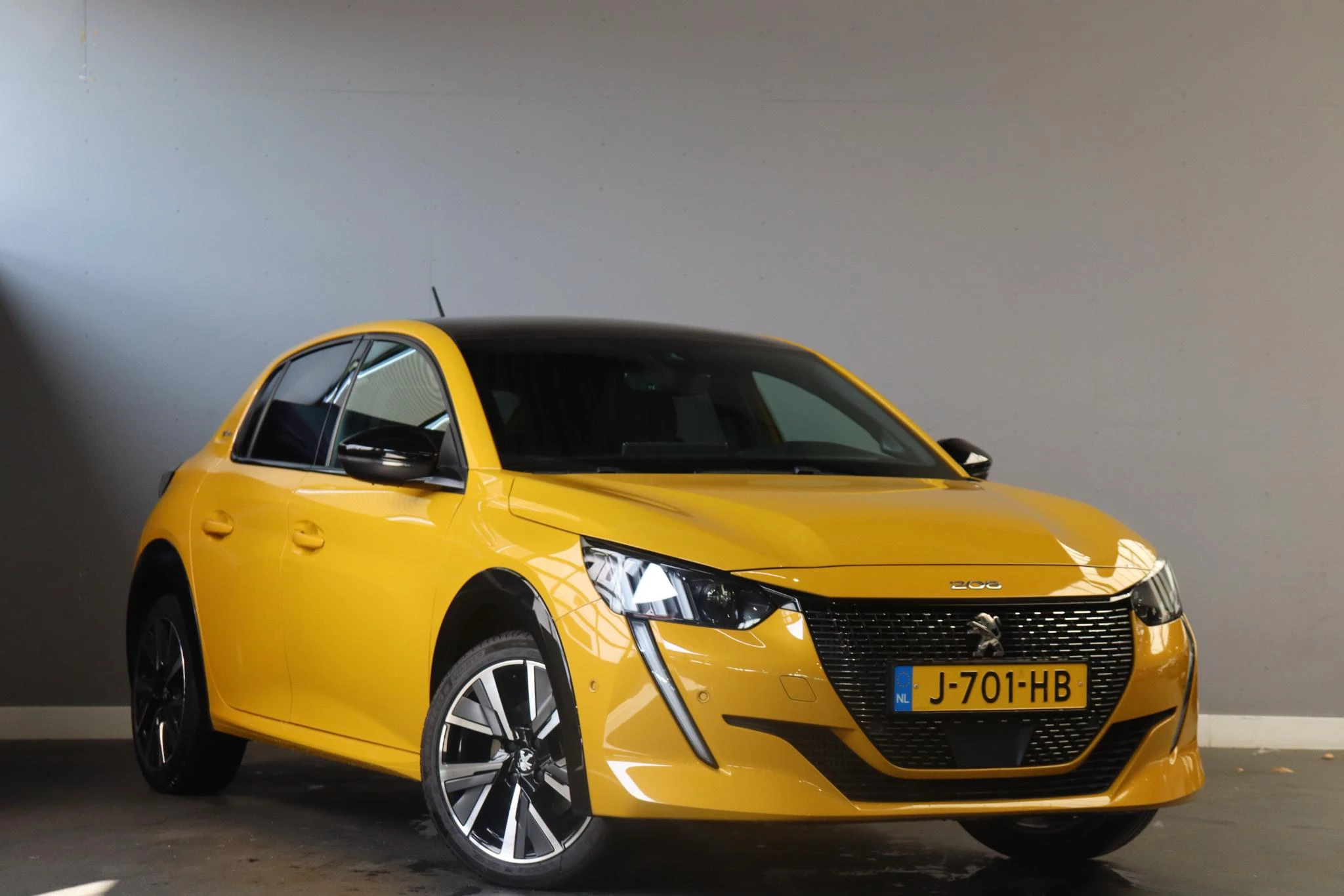 Hoofdafbeelding Peugeot 208