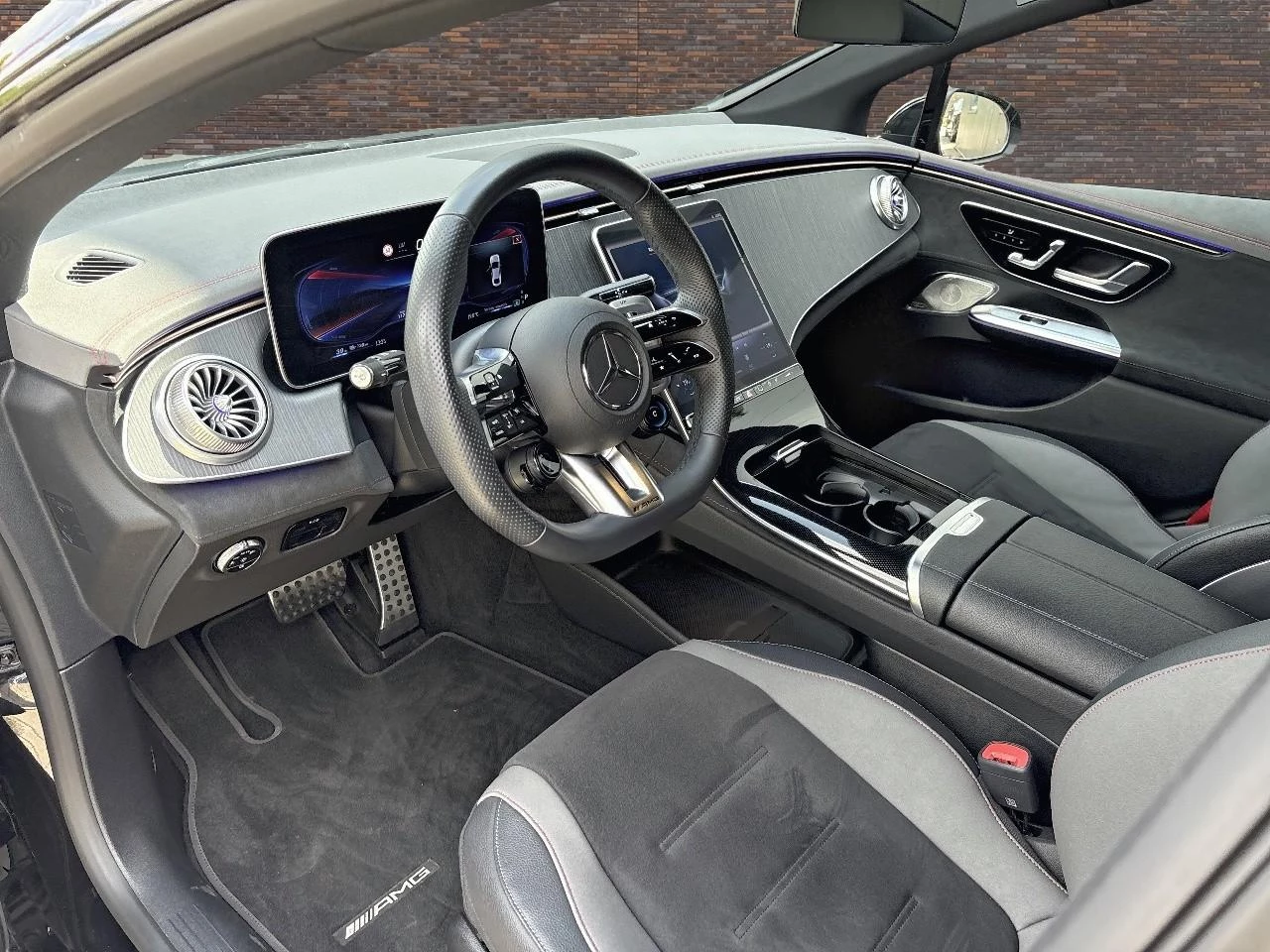 Hoofdafbeelding Mercedes-Benz EQE