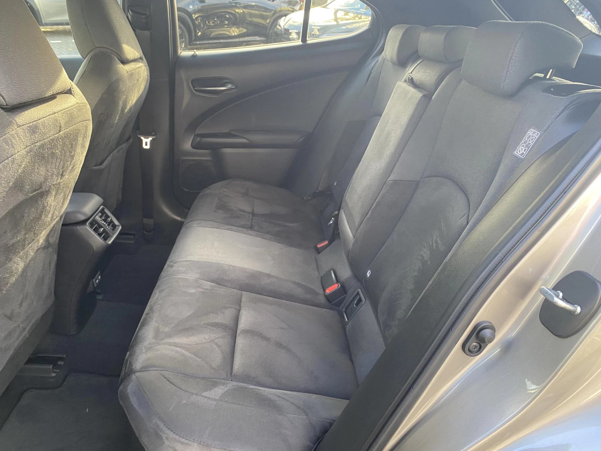 Hoofdafbeelding Lexus UX