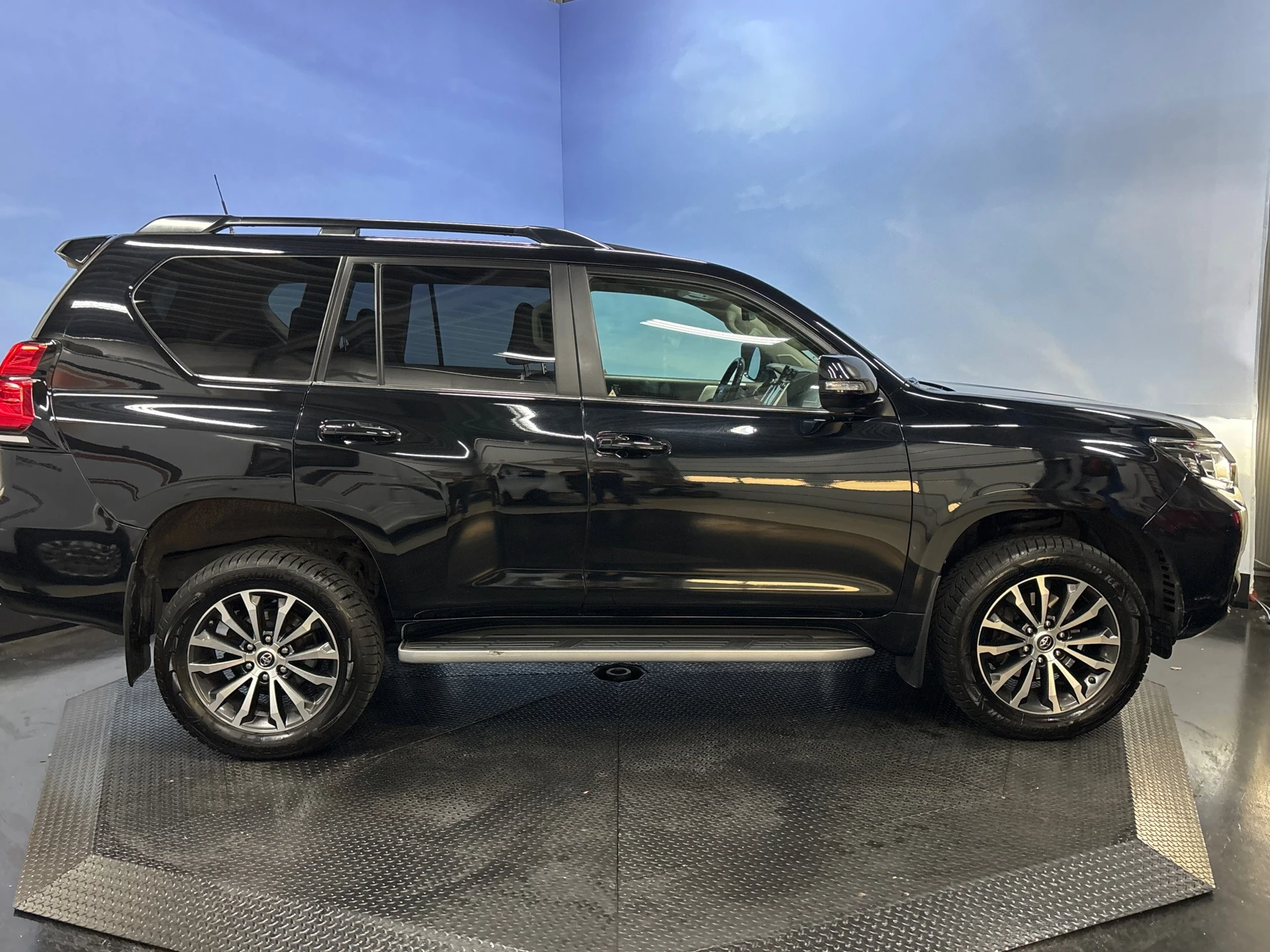 Hoofdafbeelding Toyota Land Cruiser