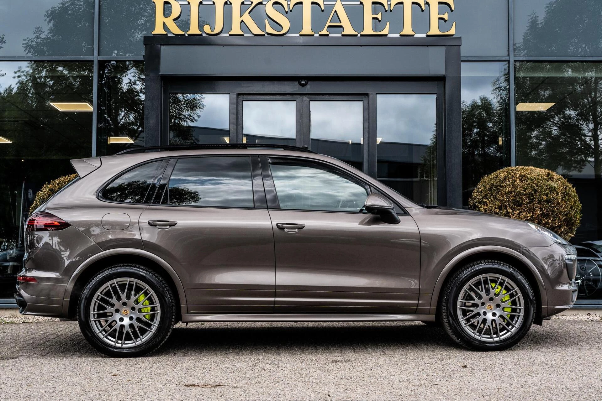 Hoofdafbeelding Porsche Cayenne