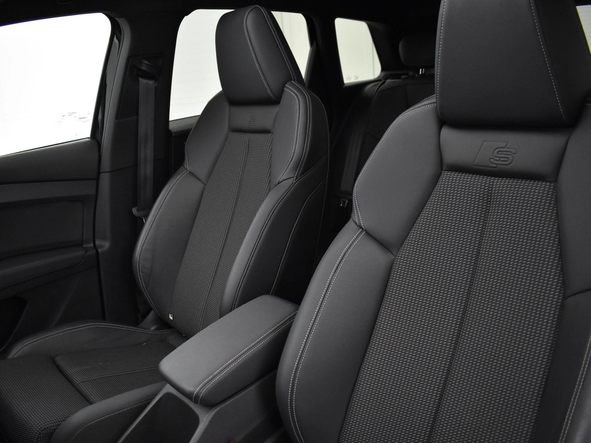 Hoofdafbeelding Audi Q4 e-tron